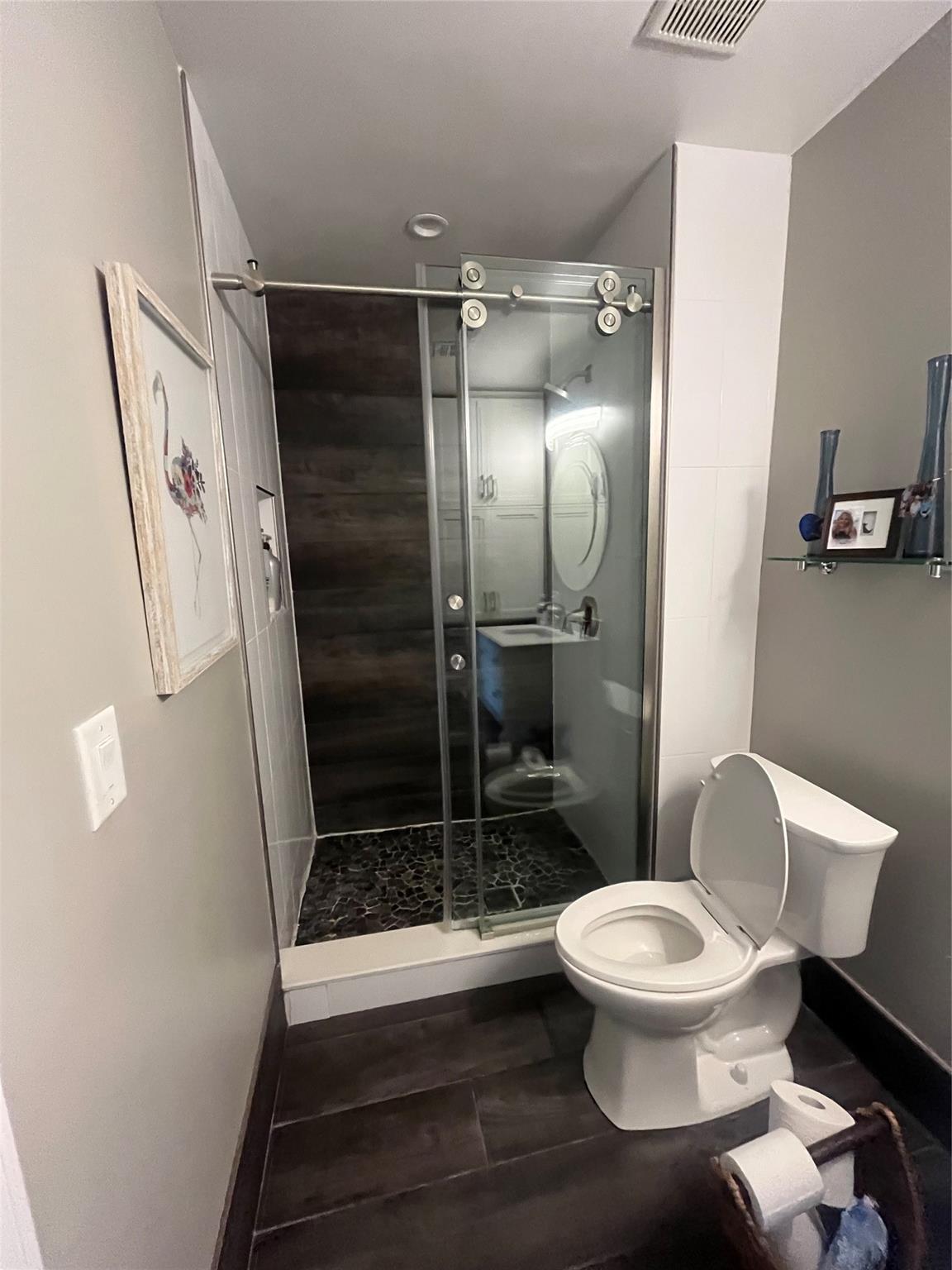 2113 NE 44th St Pompano Beach, FL 33064