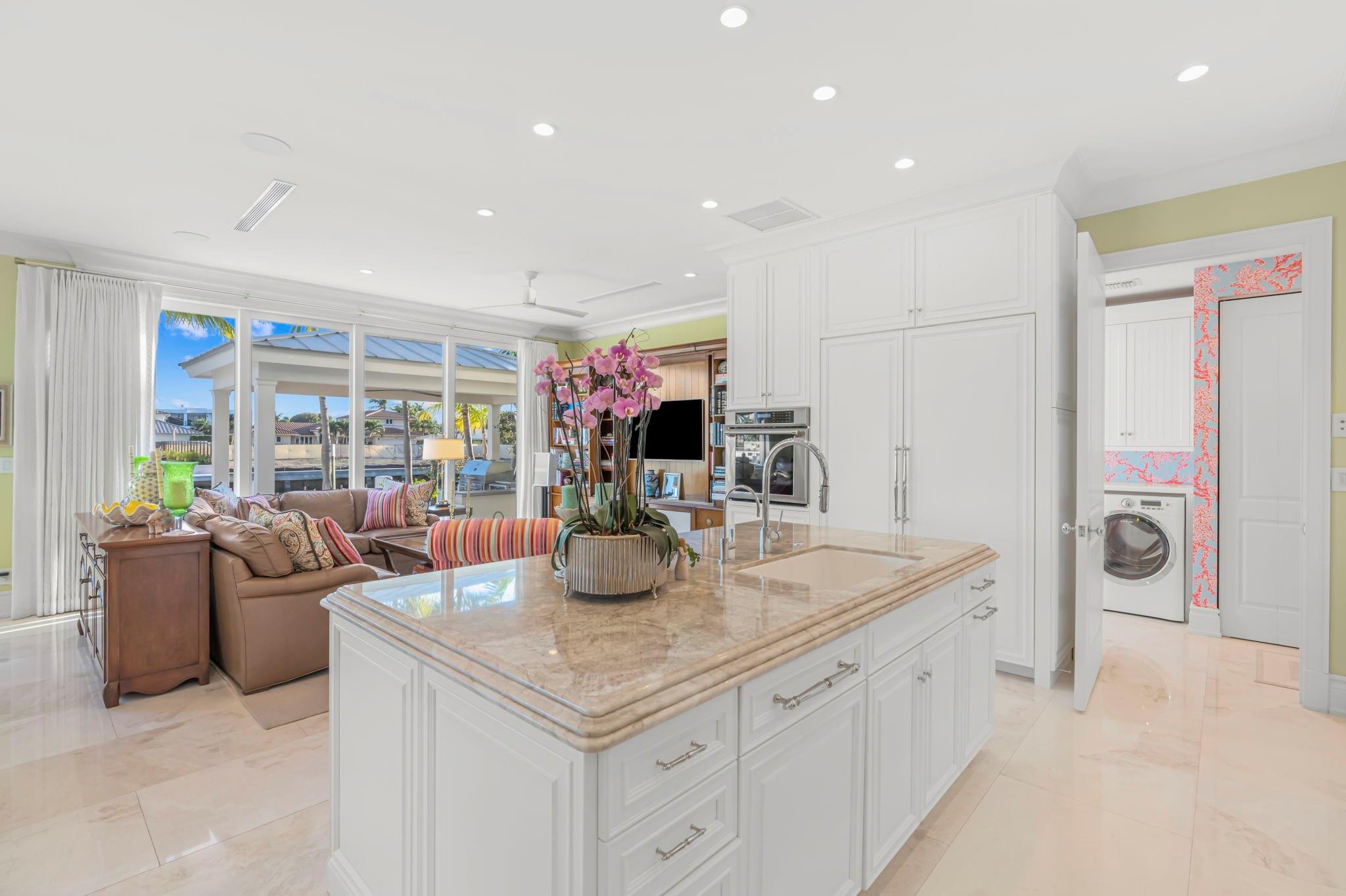 2870 NE 24th Pl Fort Lauderdale, FL 33305