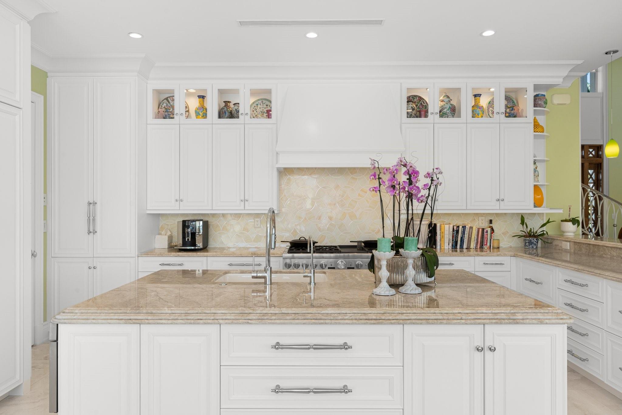 2870 NE 24th Pl Fort Lauderdale, FL 33305