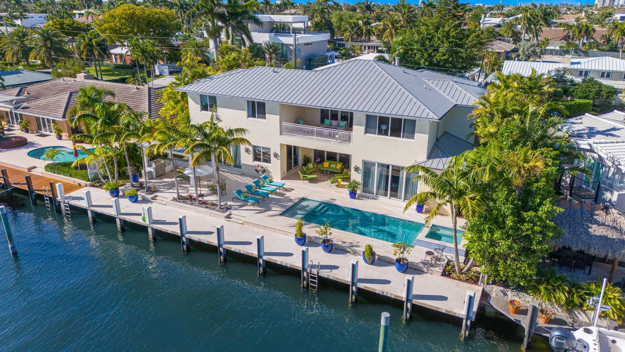 2870 NE 24th Pl Fort Lauderdale, FL 33305