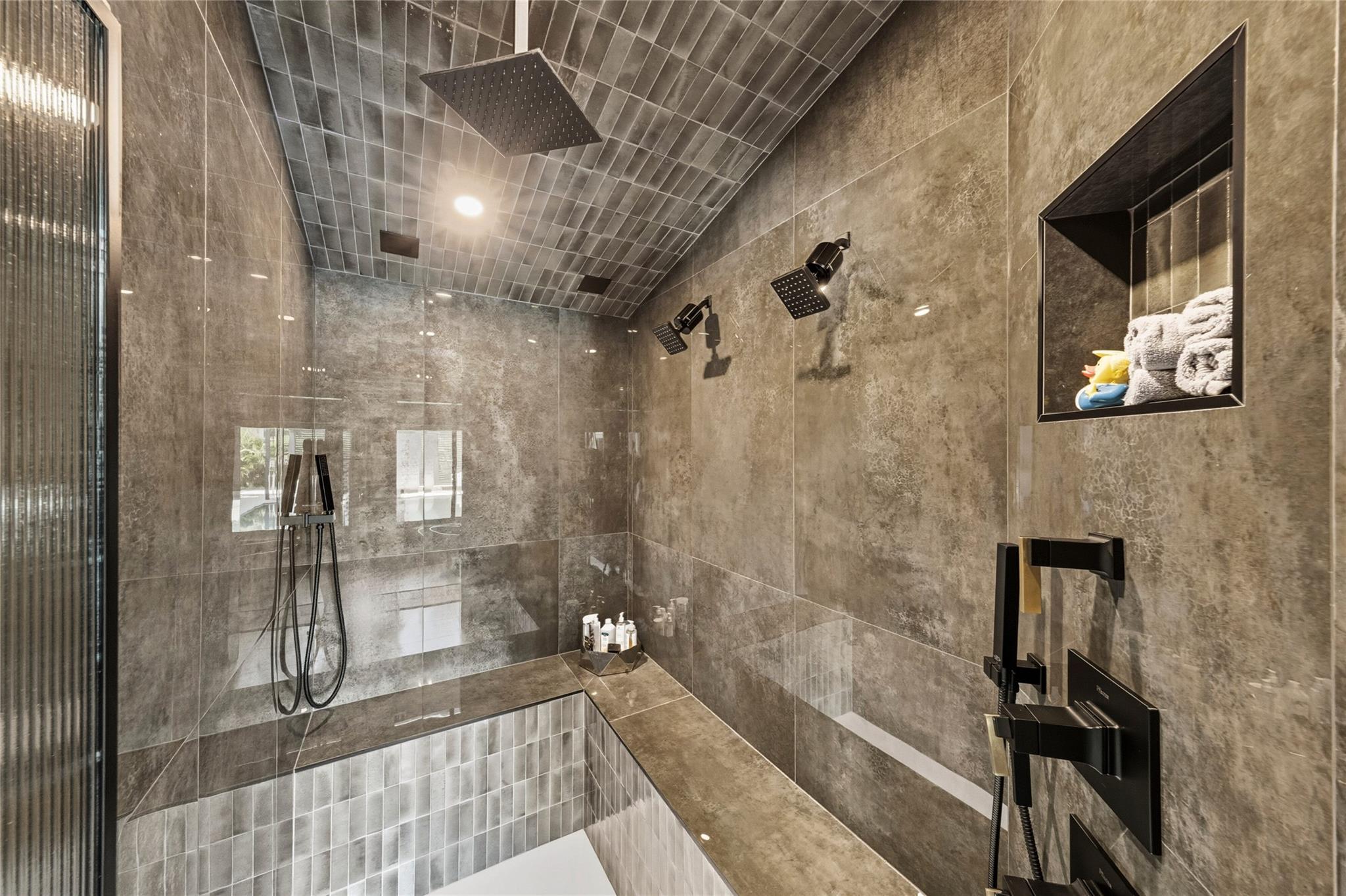 1621 Seabreeze Blvd Fort Lauderdale, FL 33316