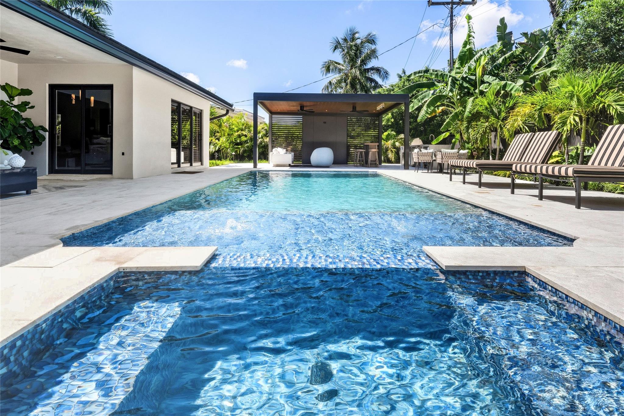 1621 Seabreeze Blvd Fort Lauderdale, FL 33316