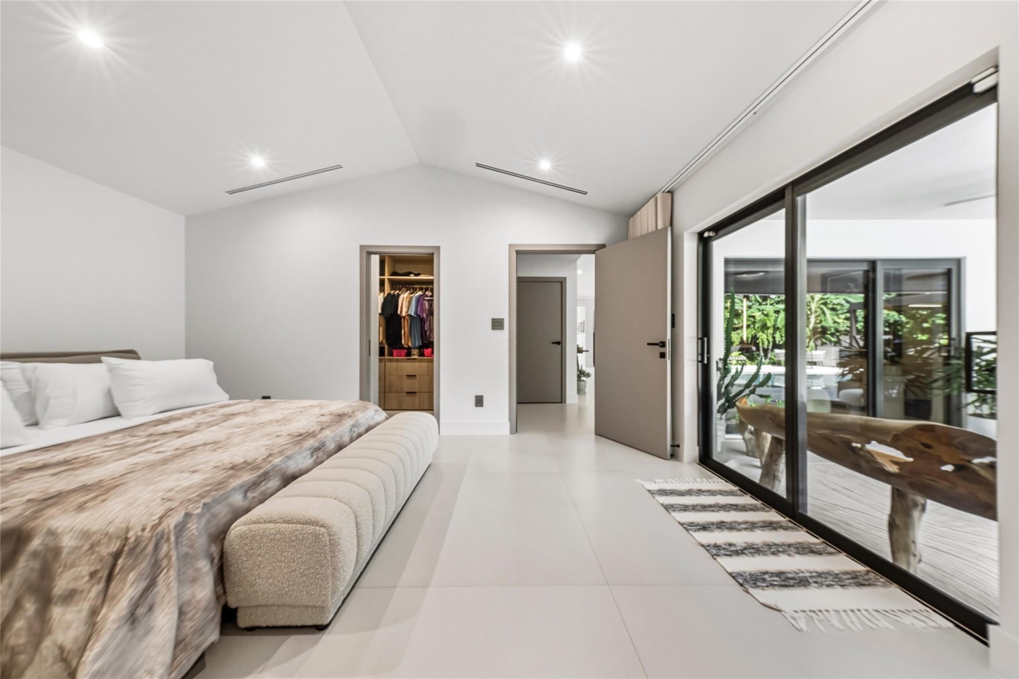 1621 Seabreeze Blvd Fort Lauderdale, FL 33316