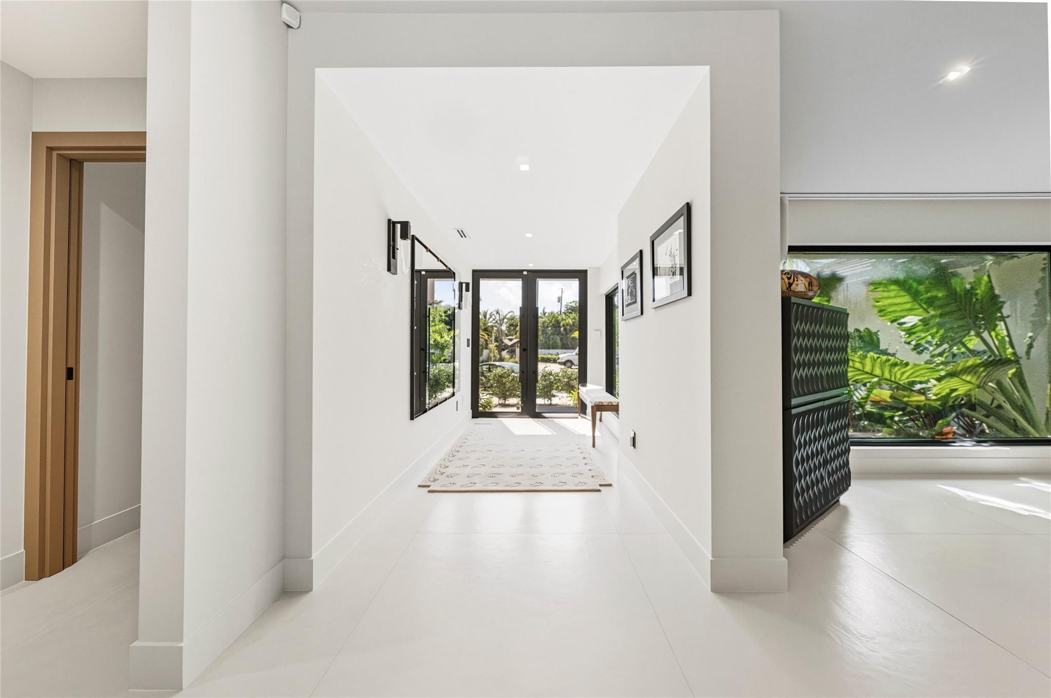 1621 Seabreeze Blvd Fort Lauderdale, FL 33316