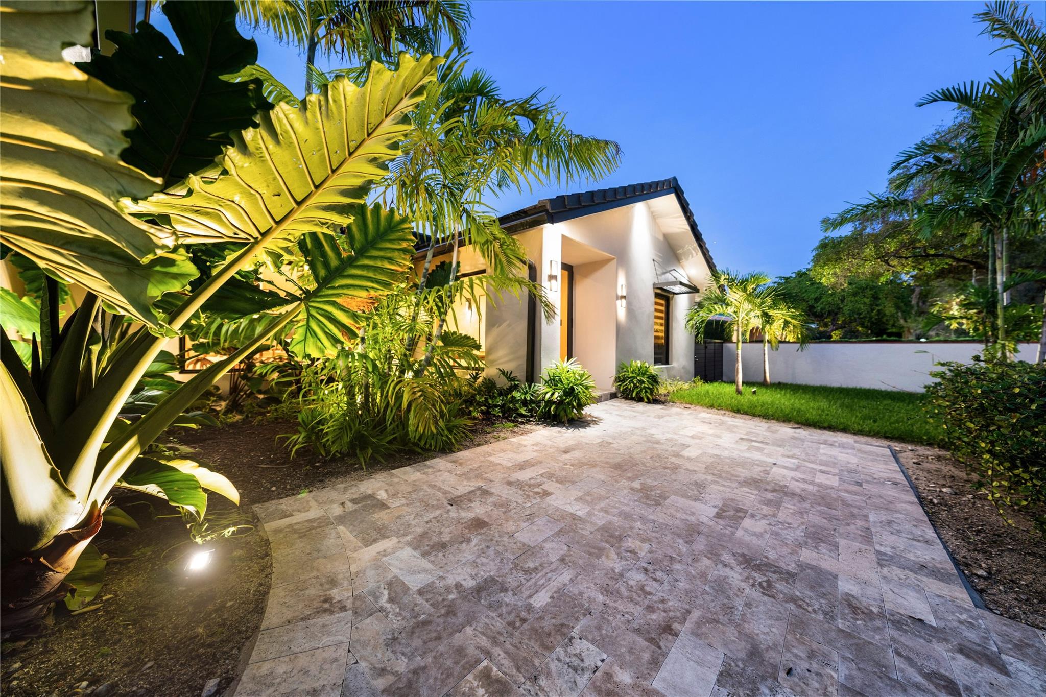 1621 Seabreeze Blvd Fort Lauderdale, FL 33316