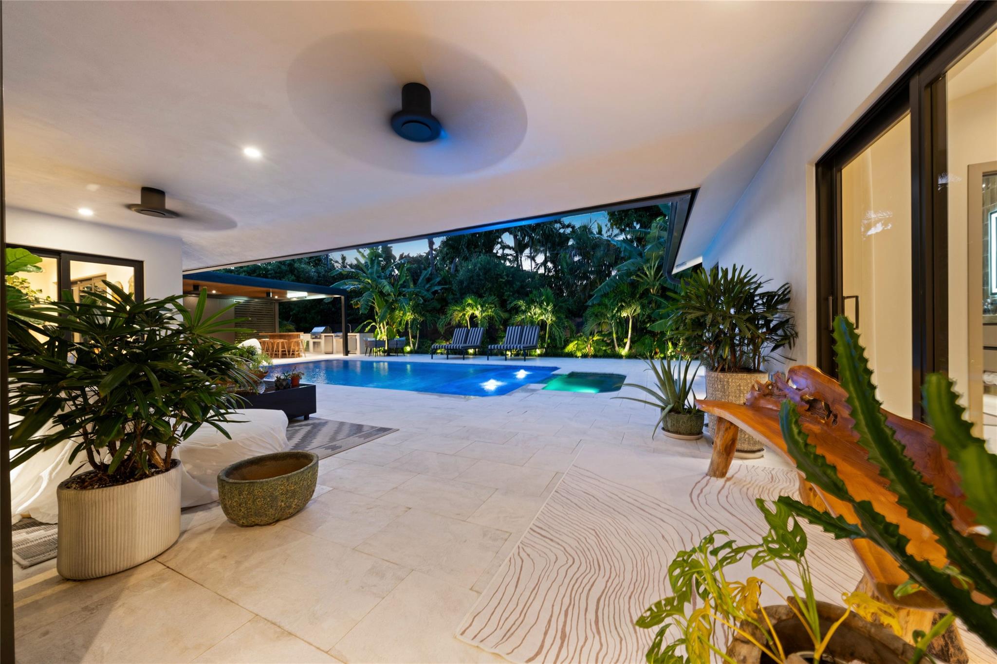 1621 Seabreeze Blvd Fort Lauderdale, FL 33316