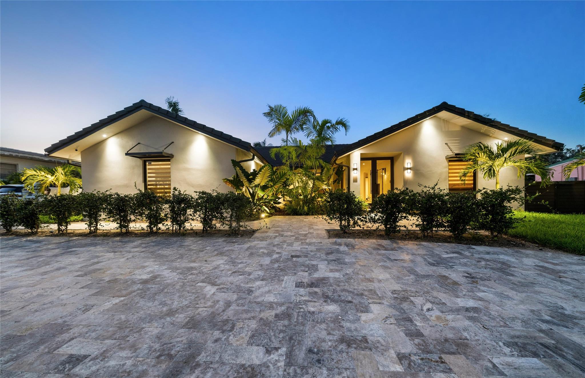 1621 Seabreeze Blvd Fort Lauderdale, FL 33316