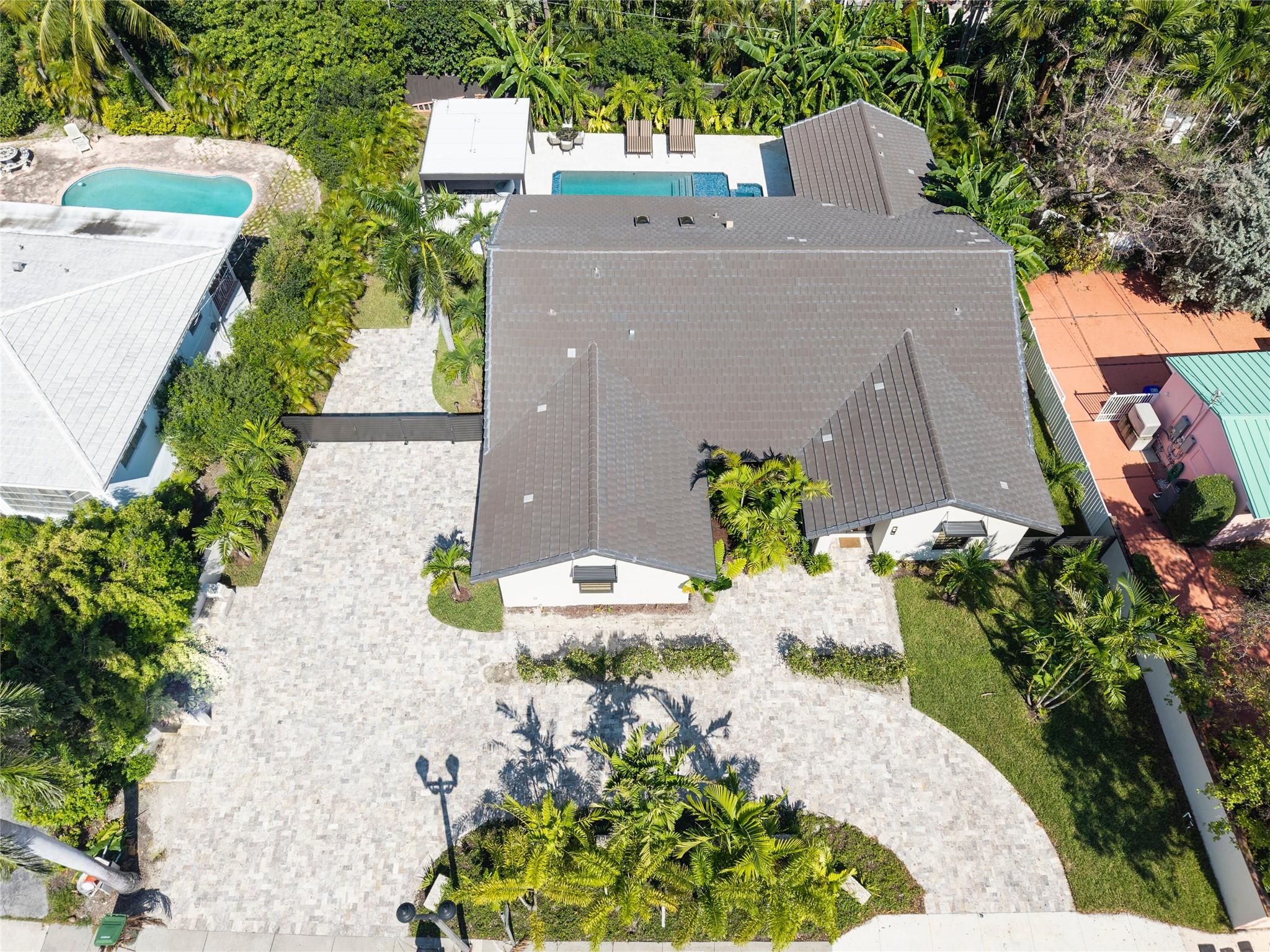 1621 Seabreeze Blvd Fort Lauderdale, FL 33316