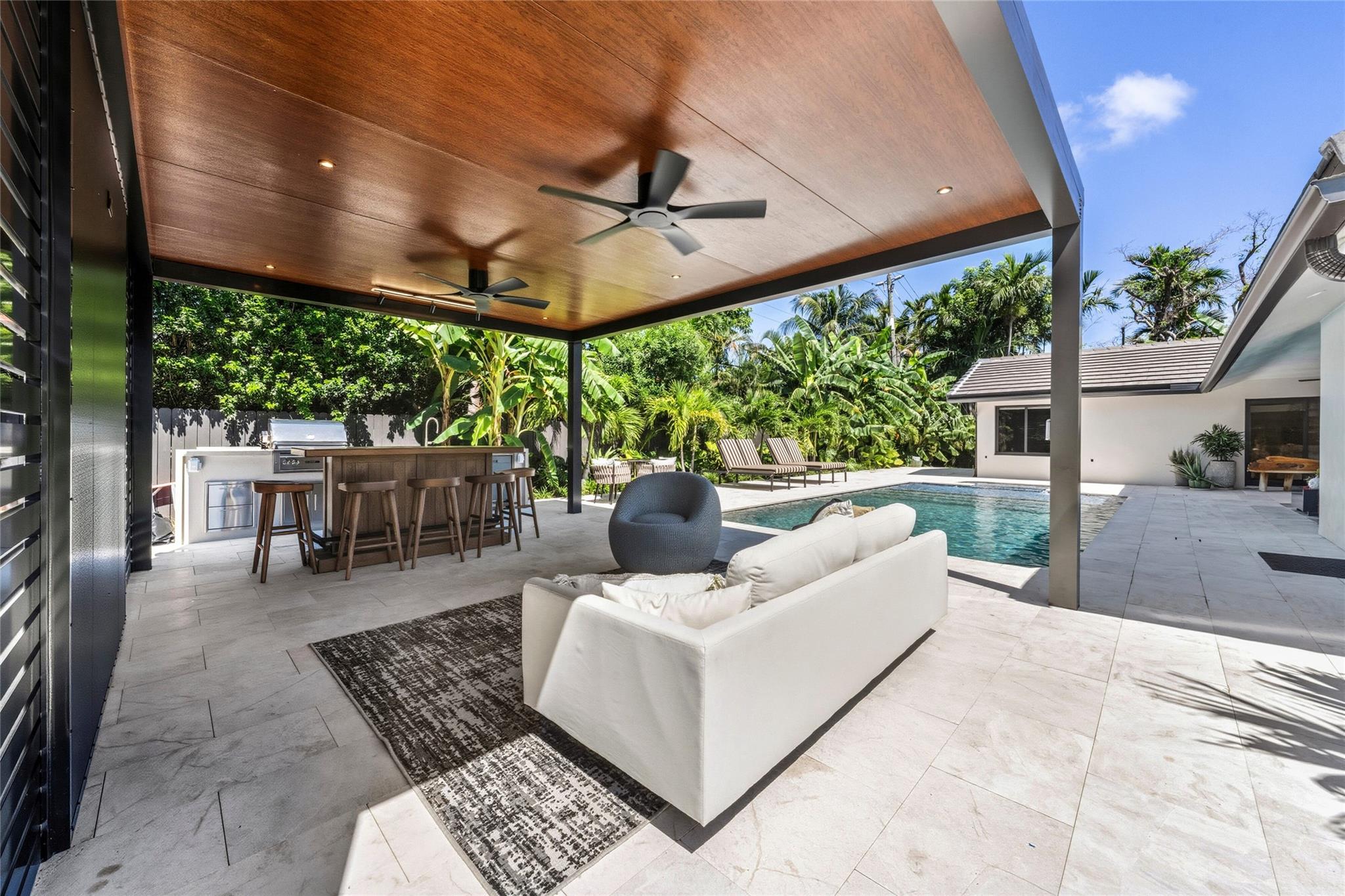 1621 Seabreeze Blvd Fort Lauderdale, FL 33316