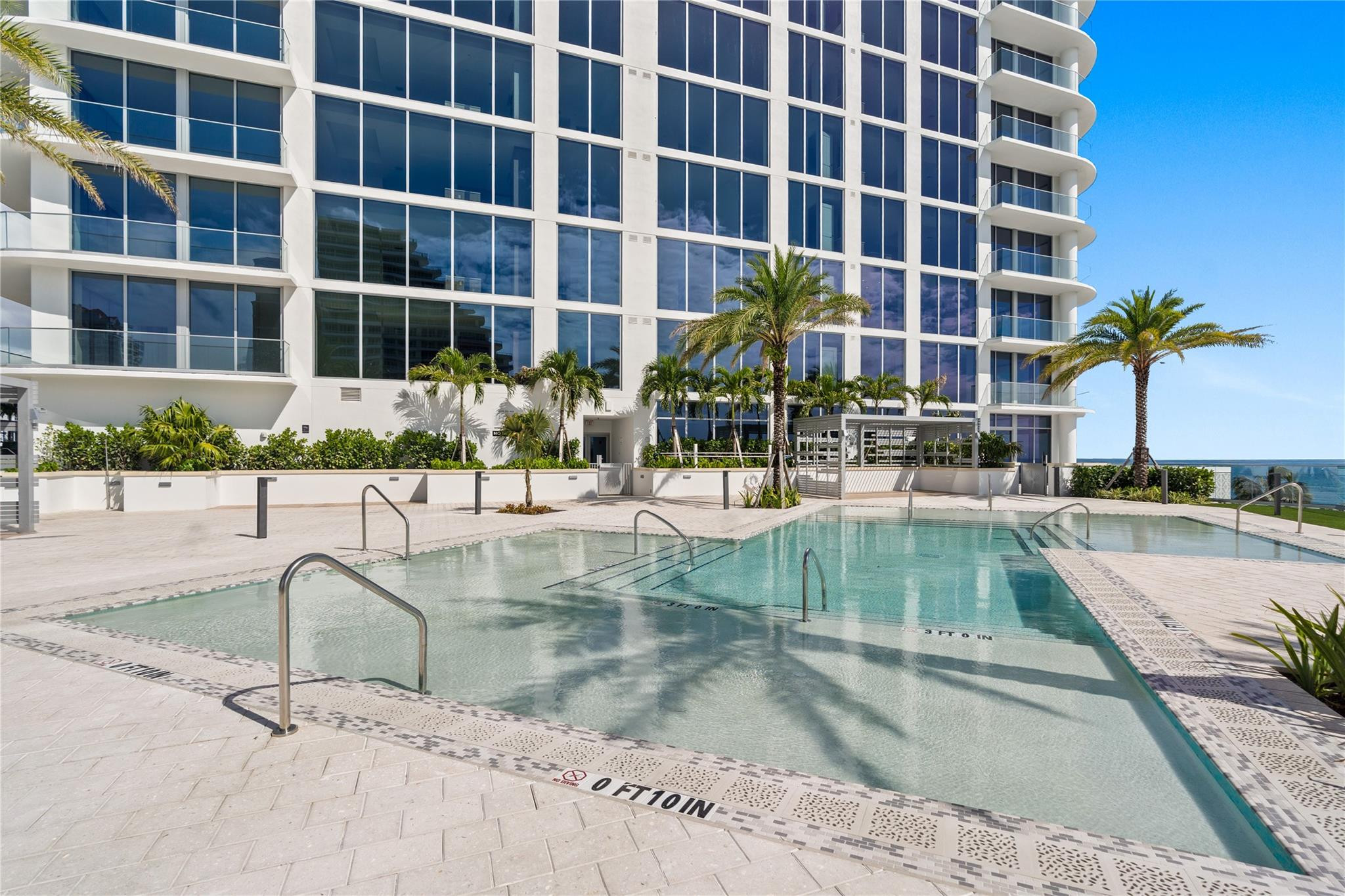 153 N Seabreeze Blvd #1704S Fort Lauderdale, FL 33304