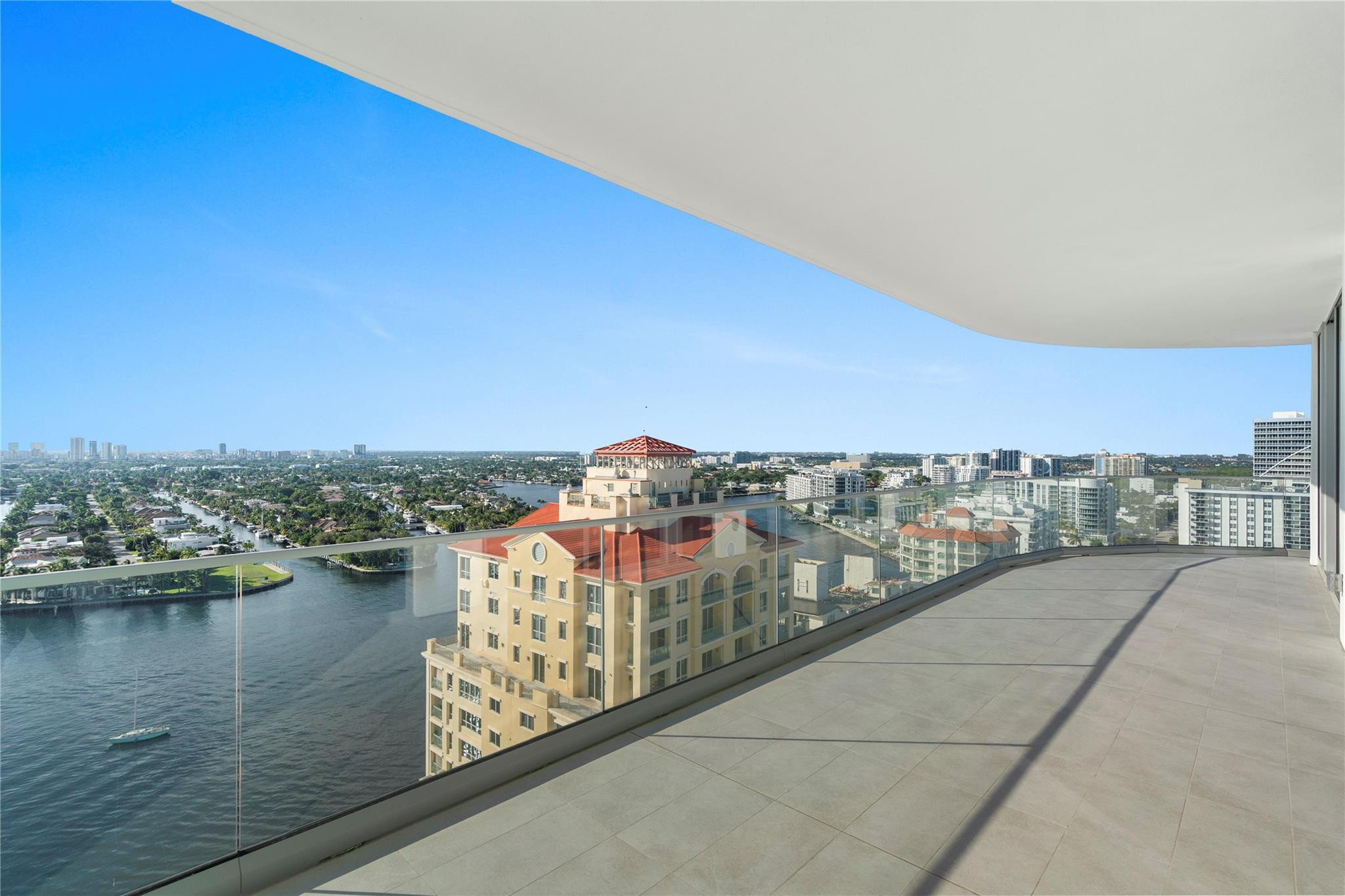 153 N Seabreeze Blvd #1704S Fort Lauderdale, FL 33304