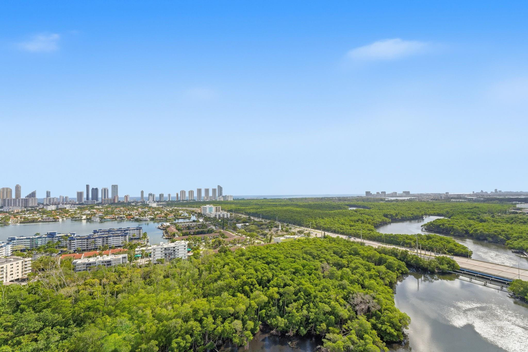 16385 Biscayne Blvd #2516 North Miami Beach, FL 33160