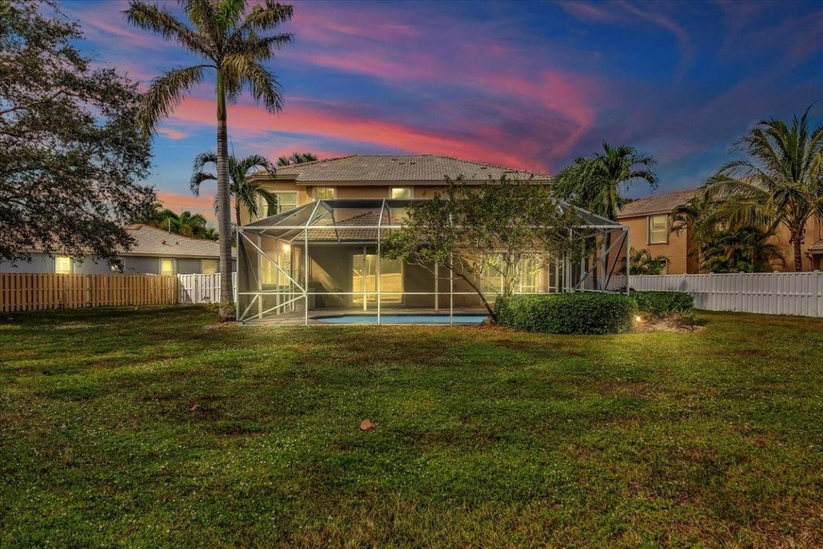 13702 NW 10th Ct Pembroke Pines, FL 33028