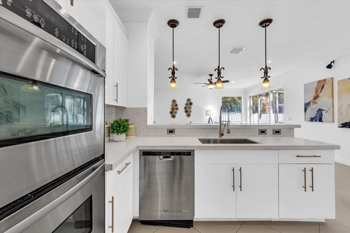 13702 NW 10th Ct Pembroke Pines, FL 33028