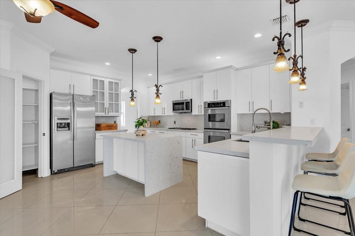 13702 NW 10th Ct Pembroke Pines, FL 33028