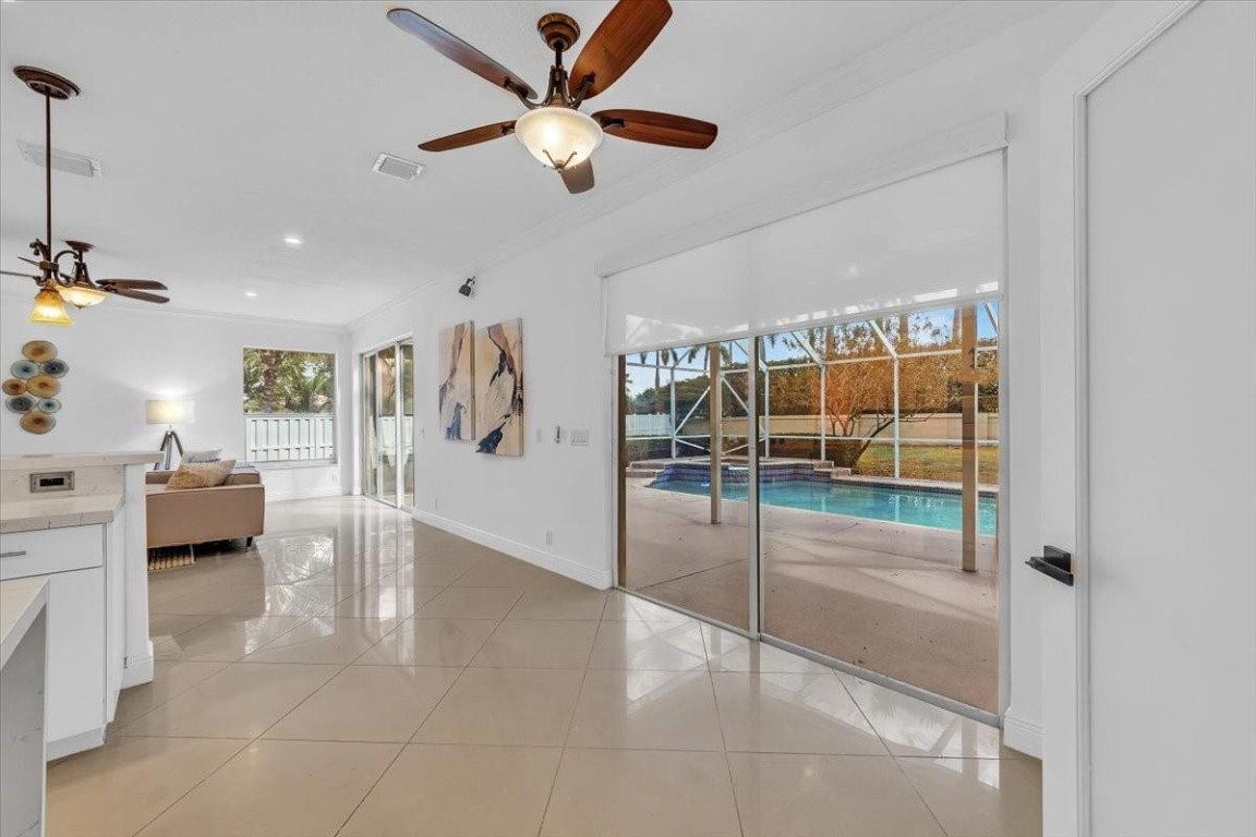 13702 NW 10th Ct Pembroke Pines, FL 33028