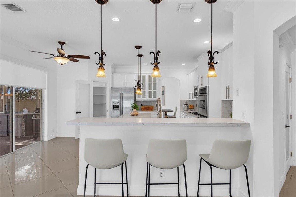 13702 NW 10th Ct Pembroke Pines, FL 33028