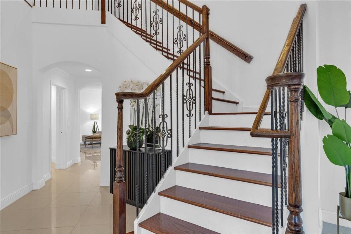 13702 NW 10th Ct Pembroke Pines, FL 33028