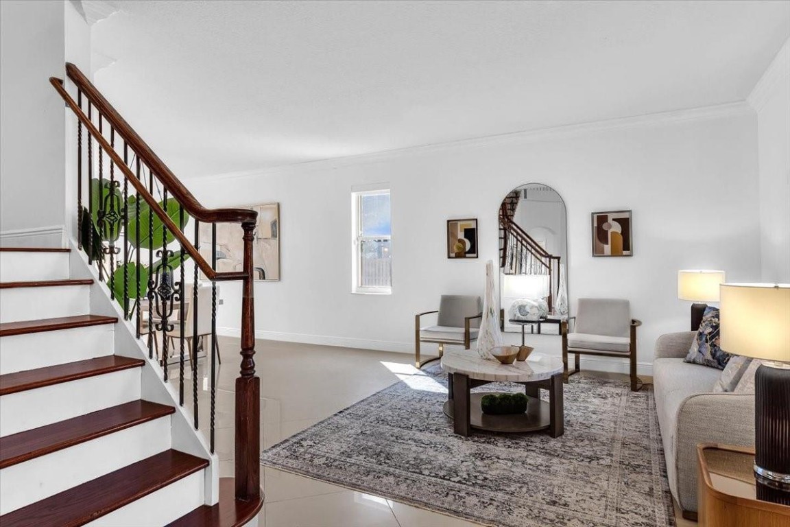 13702 NW 10th Ct Pembroke Pines, FL 33028