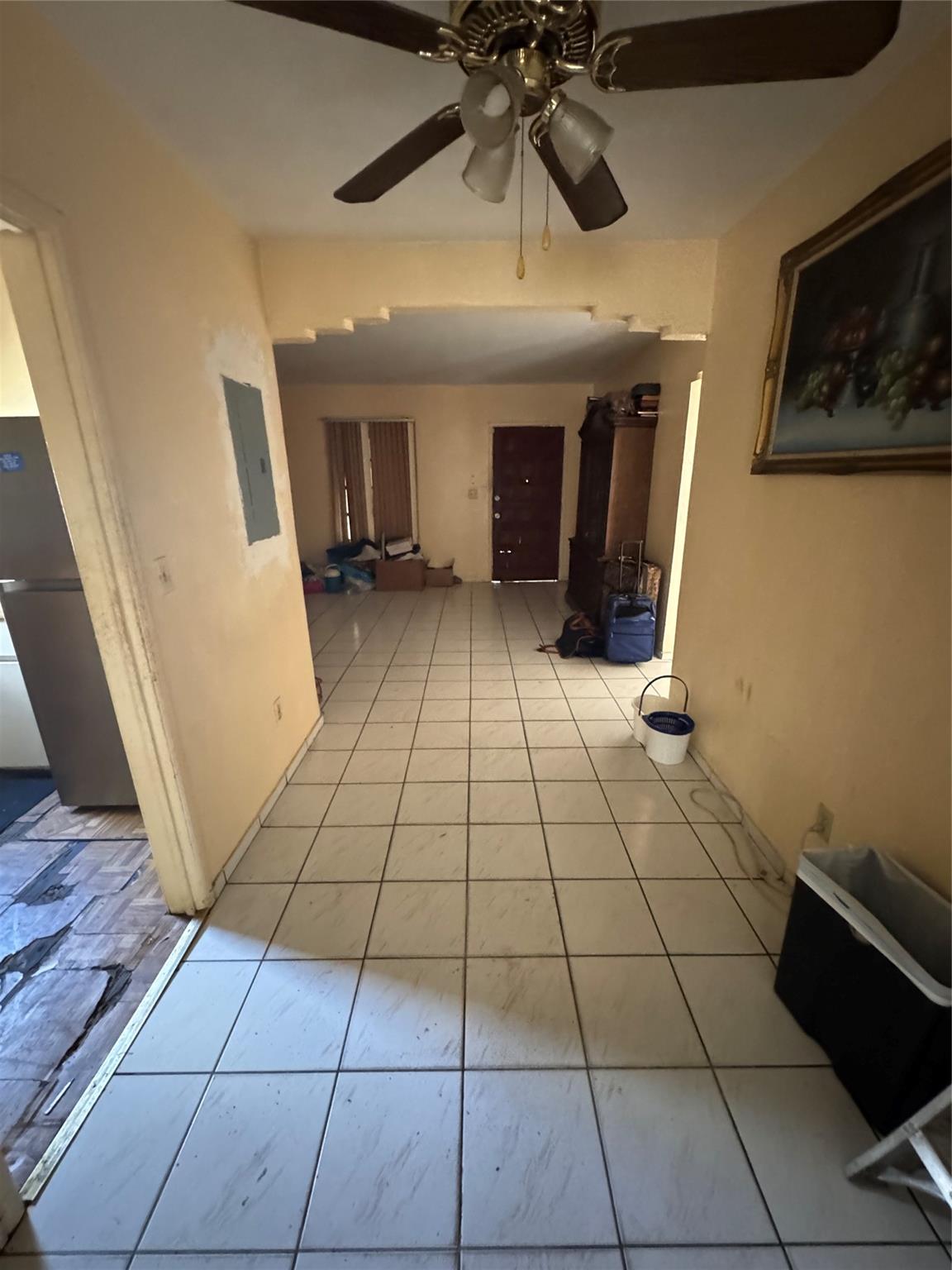 1300 NW 42nd St Miami, FL 33142