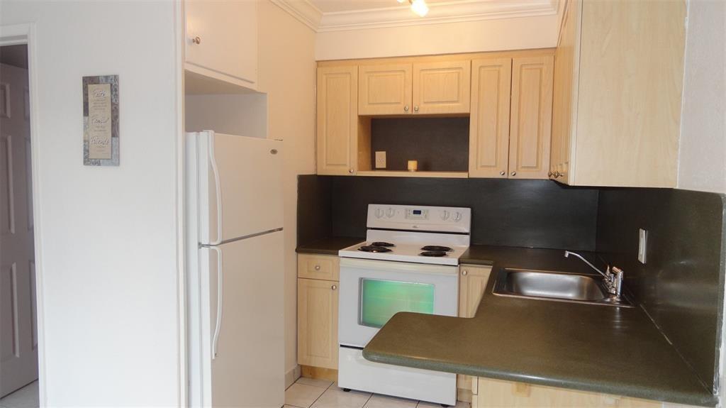 2211 Lincoln St #11 Hollywood, FL 33020