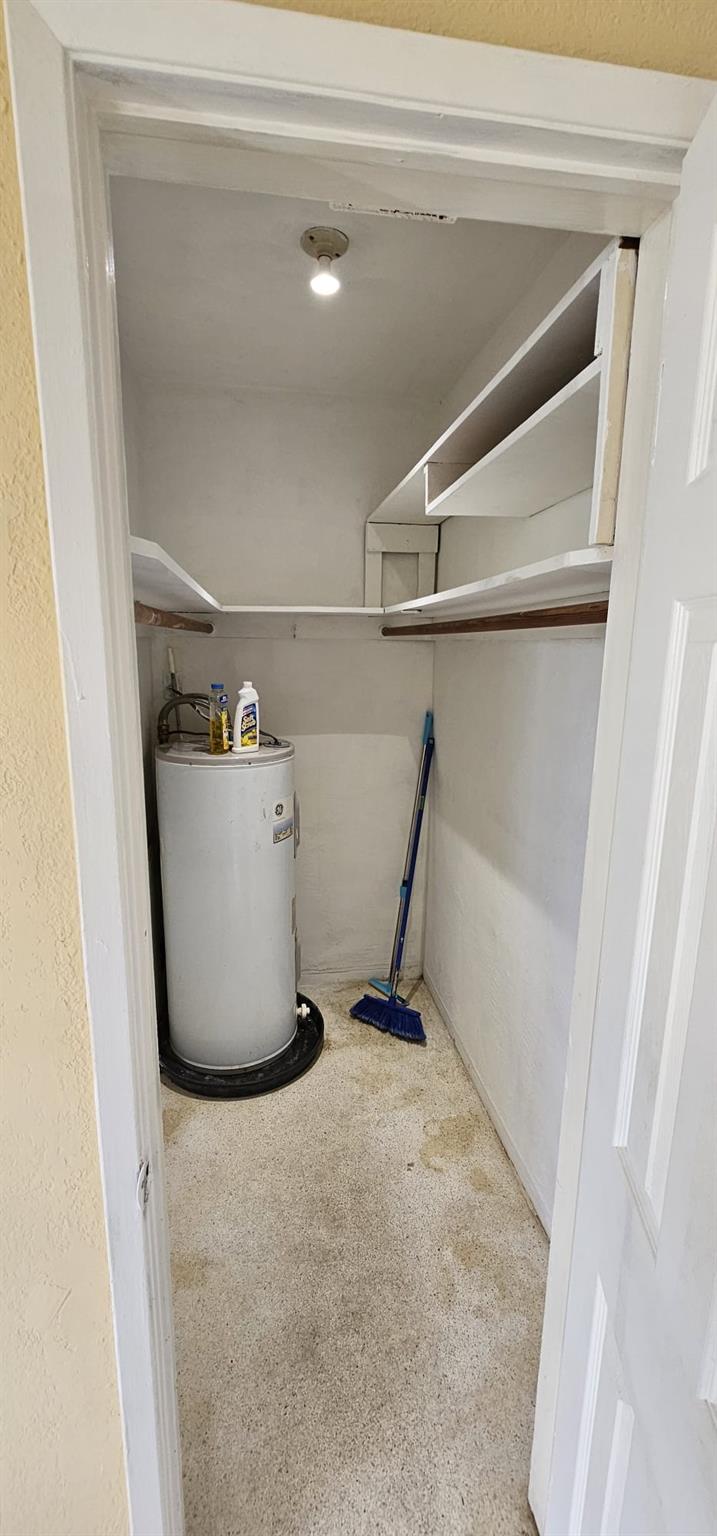 2211 Lincoln St #11 Hollywood, FL 33020