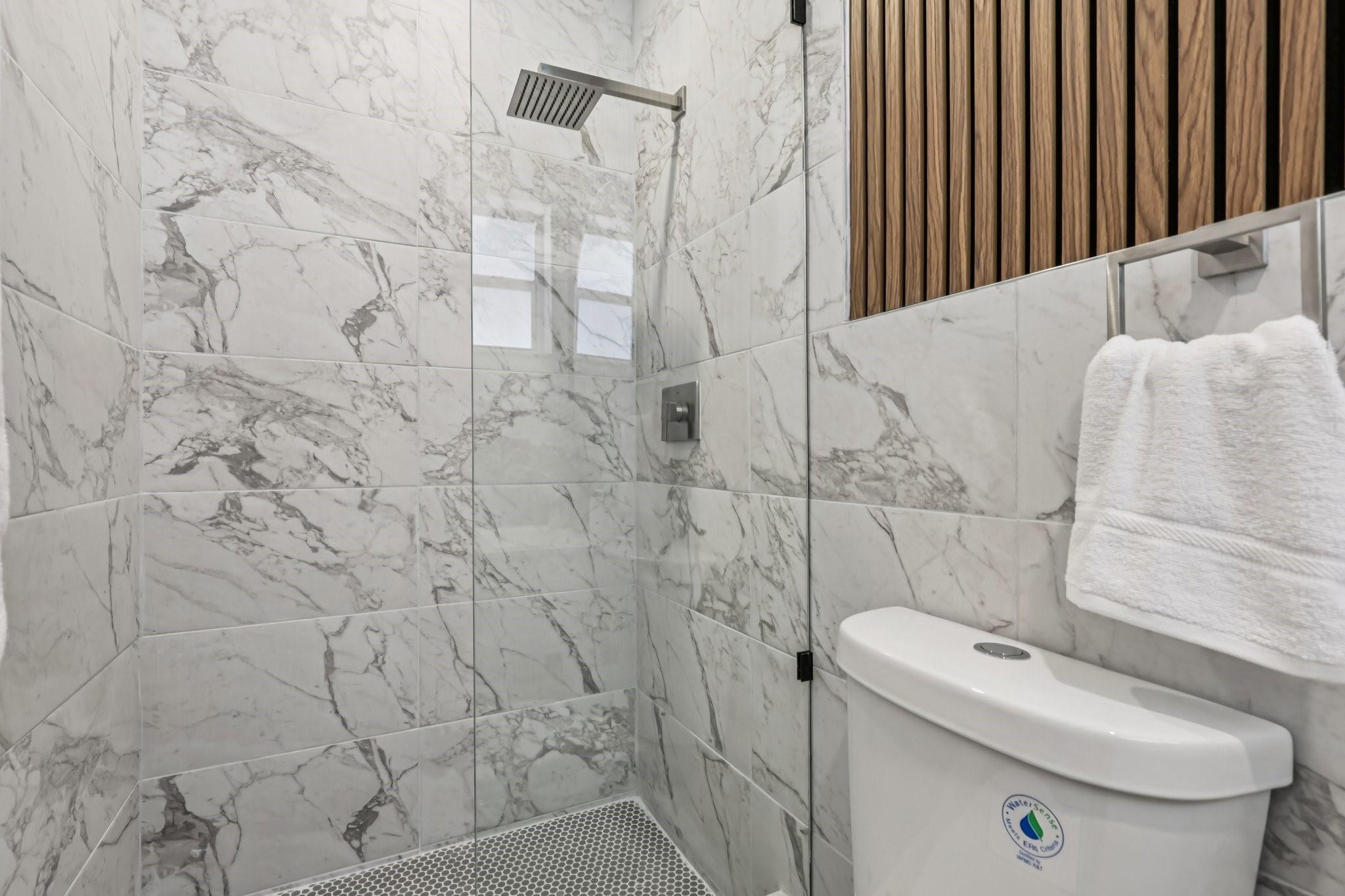 1040 N 74th Way Hollywood, FL 33024