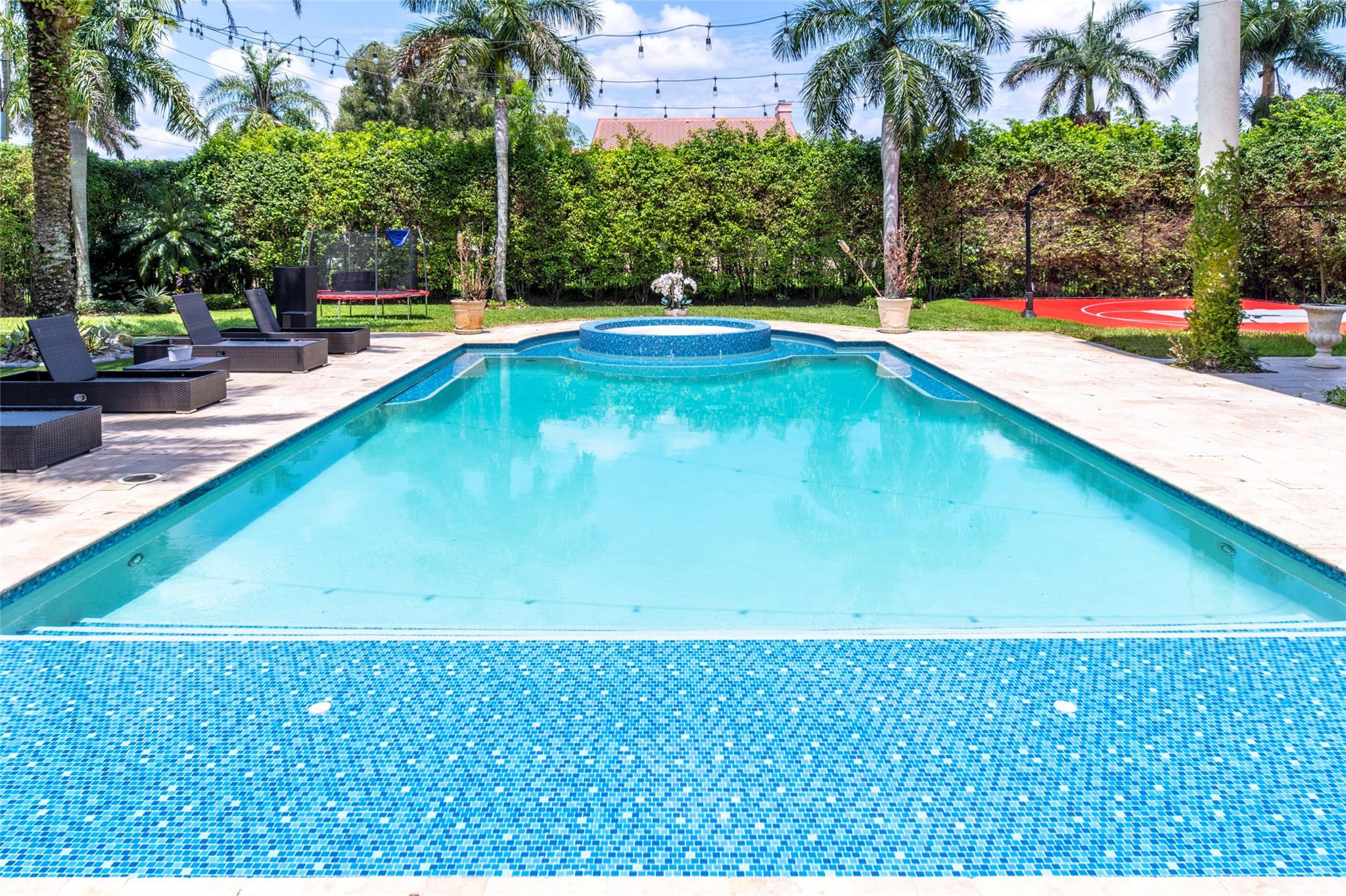 1203 NW 121st Plantation, FL 33323