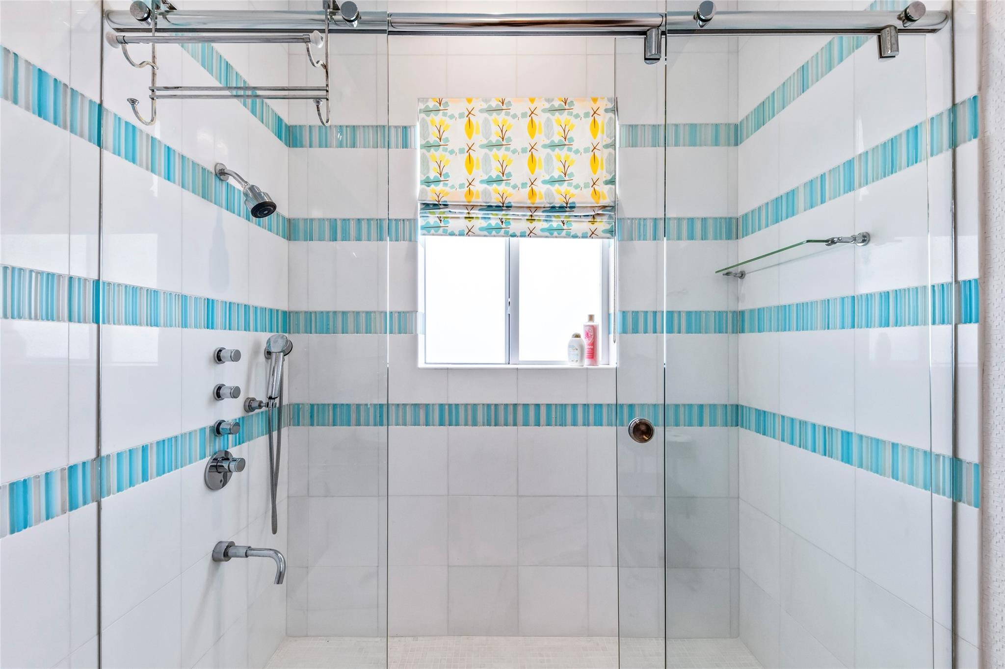 1203 NW 121st Plantation, FL 33323