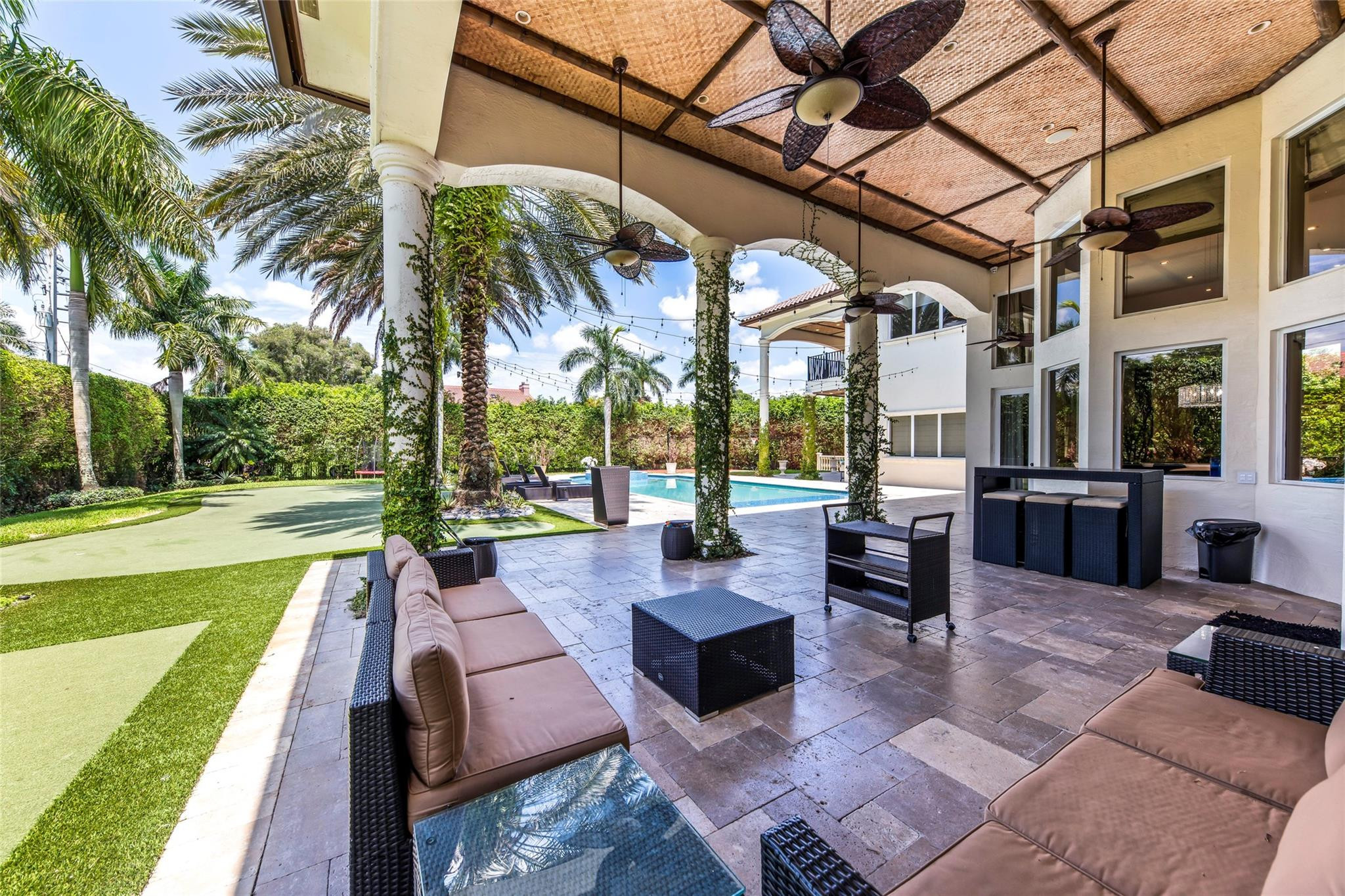 1203 NW 121st Plantation, FL 33323