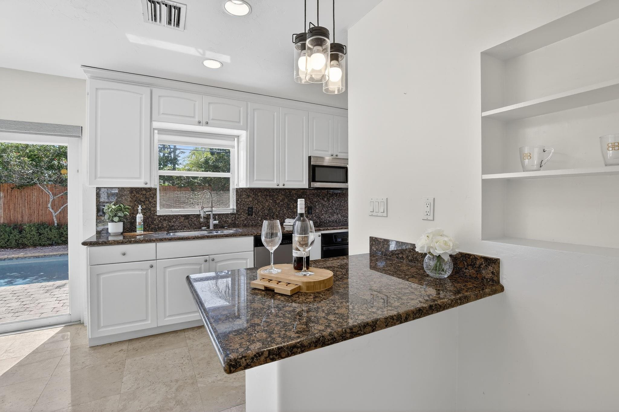 2808 NE 22nd Fort Lauderdale, FL 33305