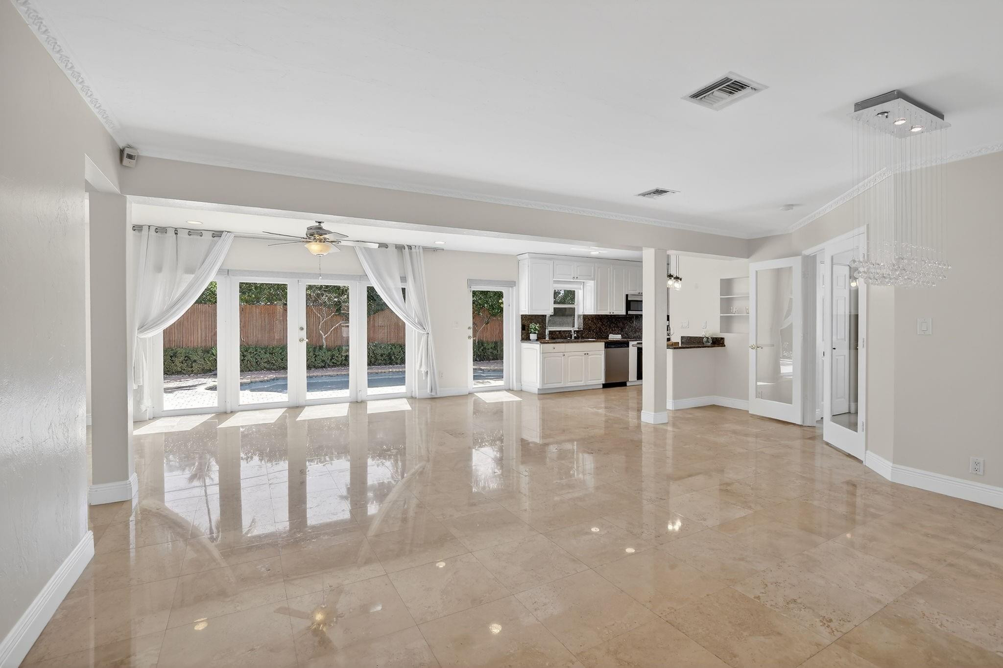 2808 NE 22nd Fort Lauderdale, FL 33305