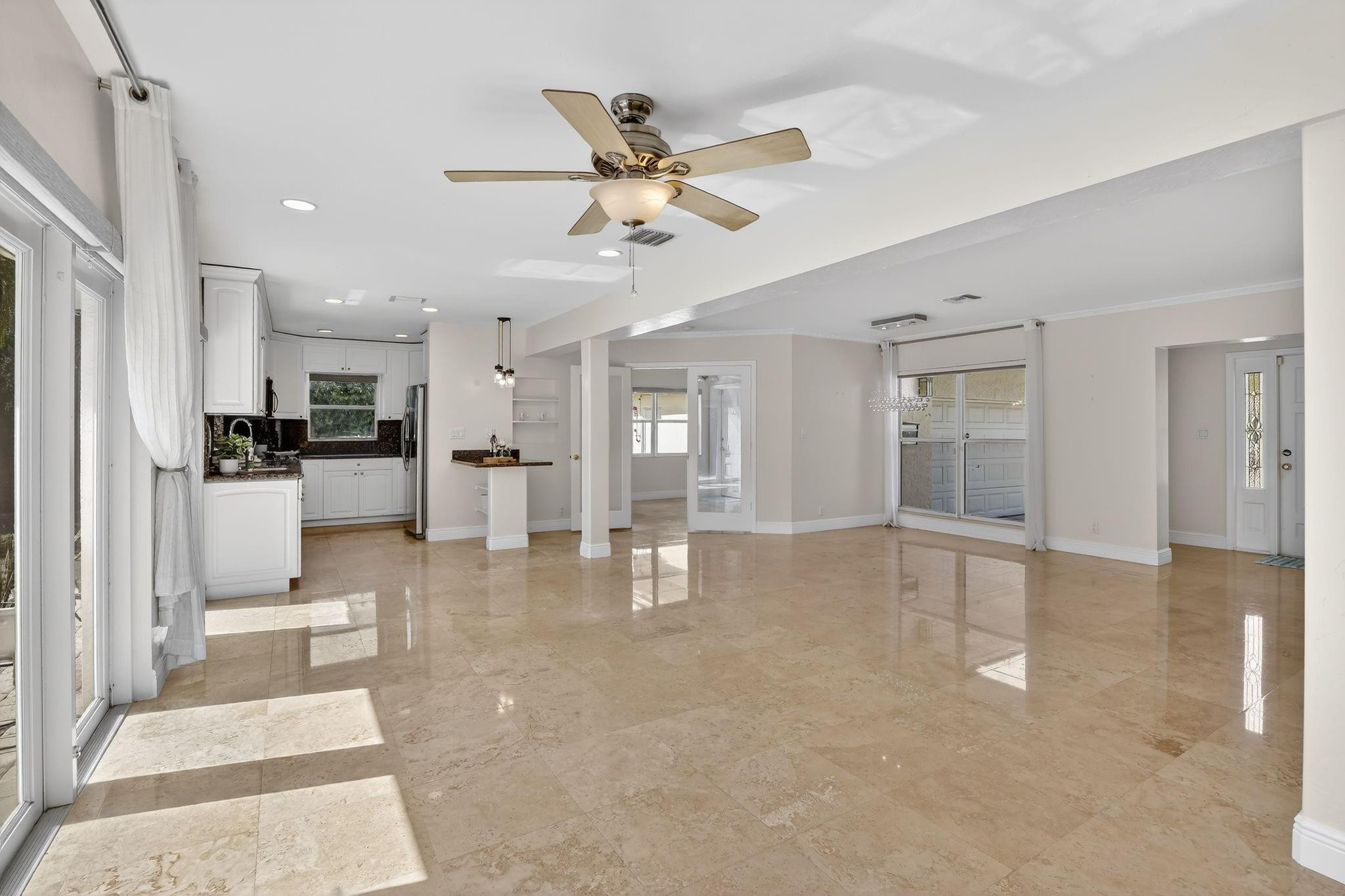 2808 NE 22nd Fort Lauderdale, FL 33305