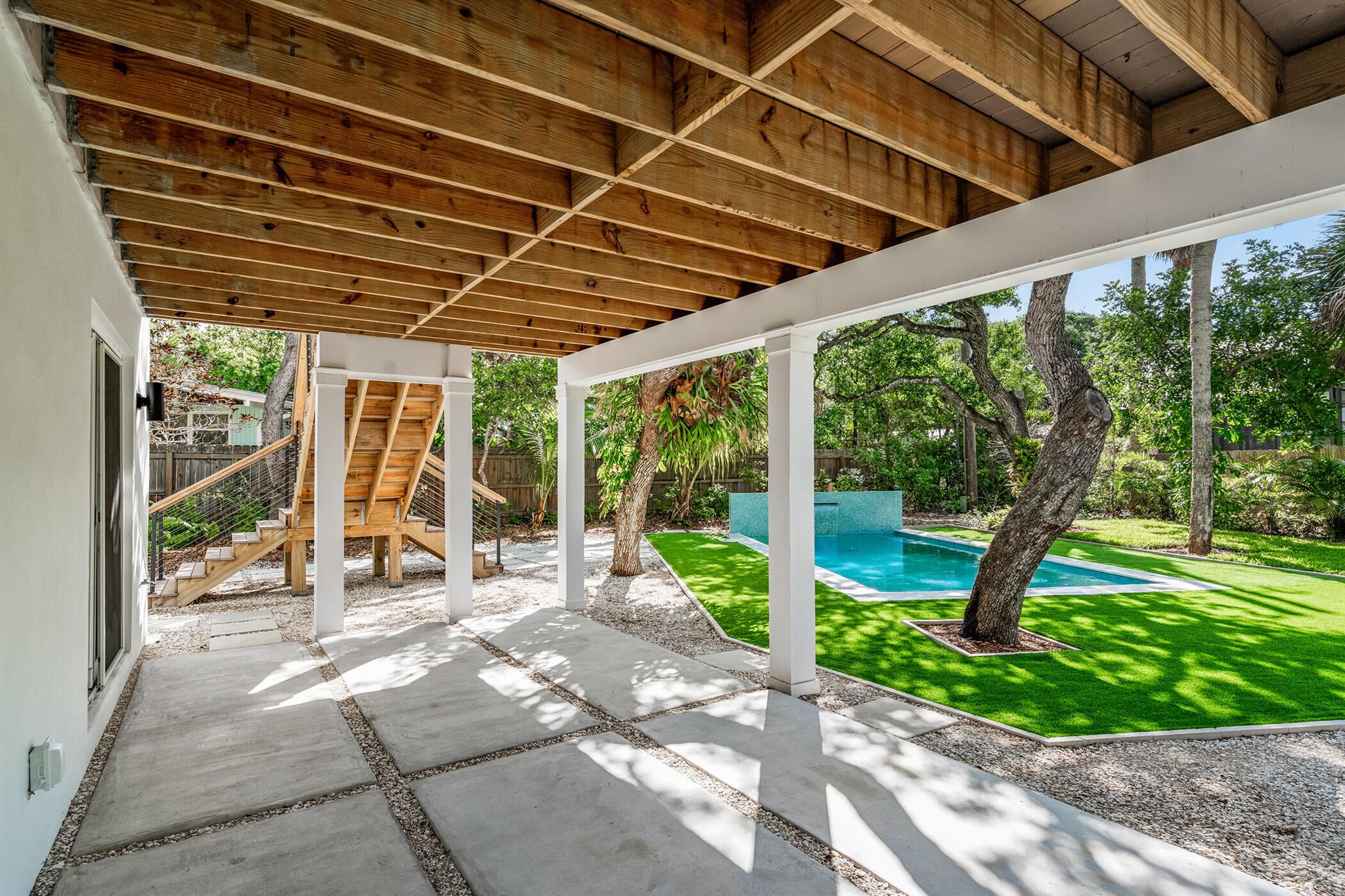 1881 E Pebble Path Vero Beach, FL 32963