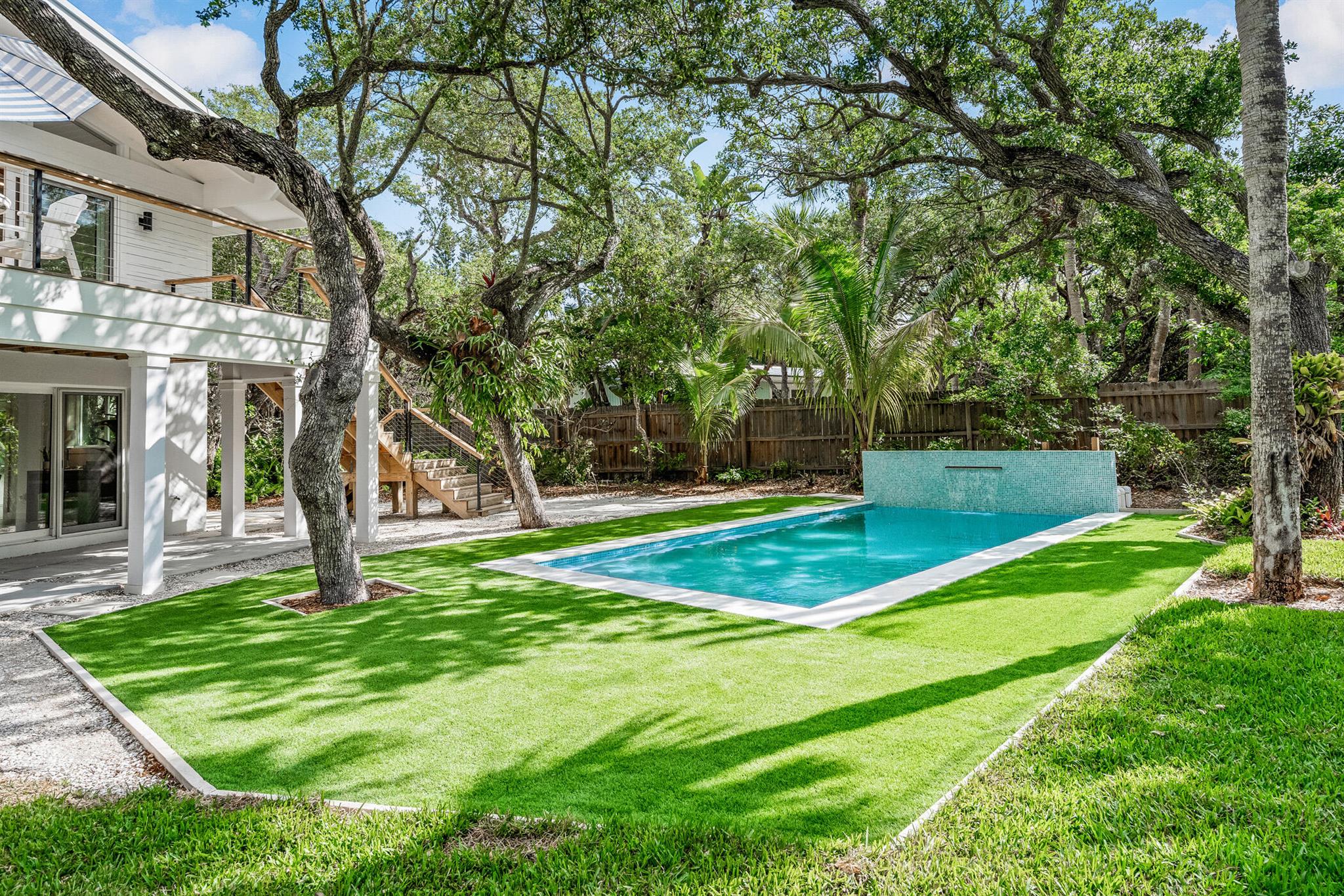 1881 E Pebble Path Vero Beach, FL 32963