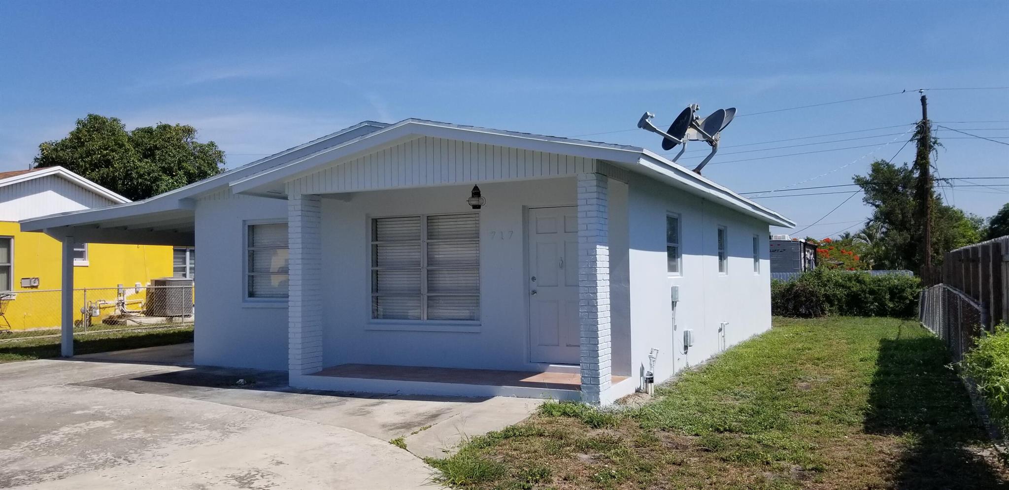 717 Hollywood Pl,West Palm Beach, FL 33405