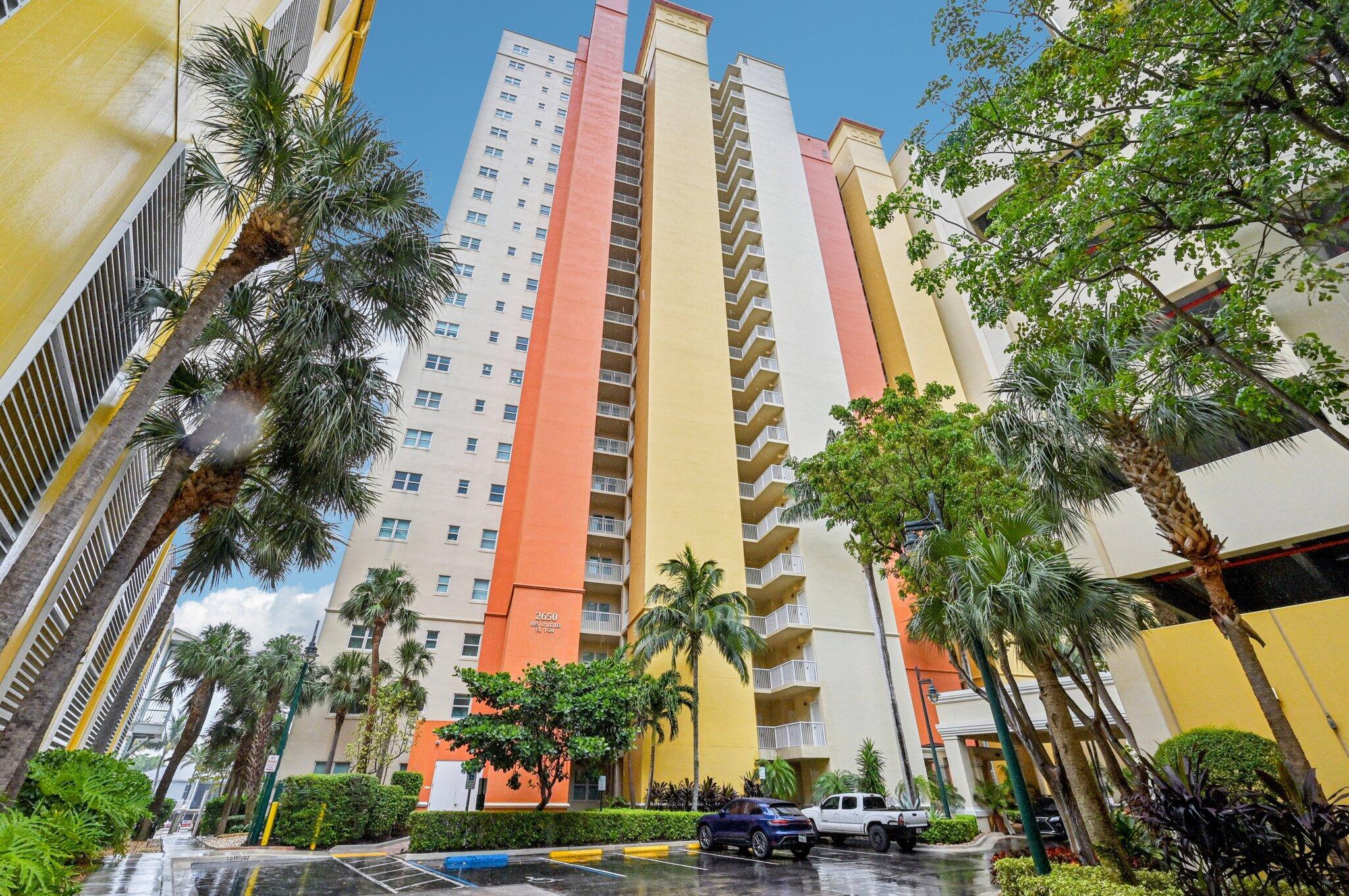 2650 Lake Shr Dr #1006 Riviera Beach, FL 33404