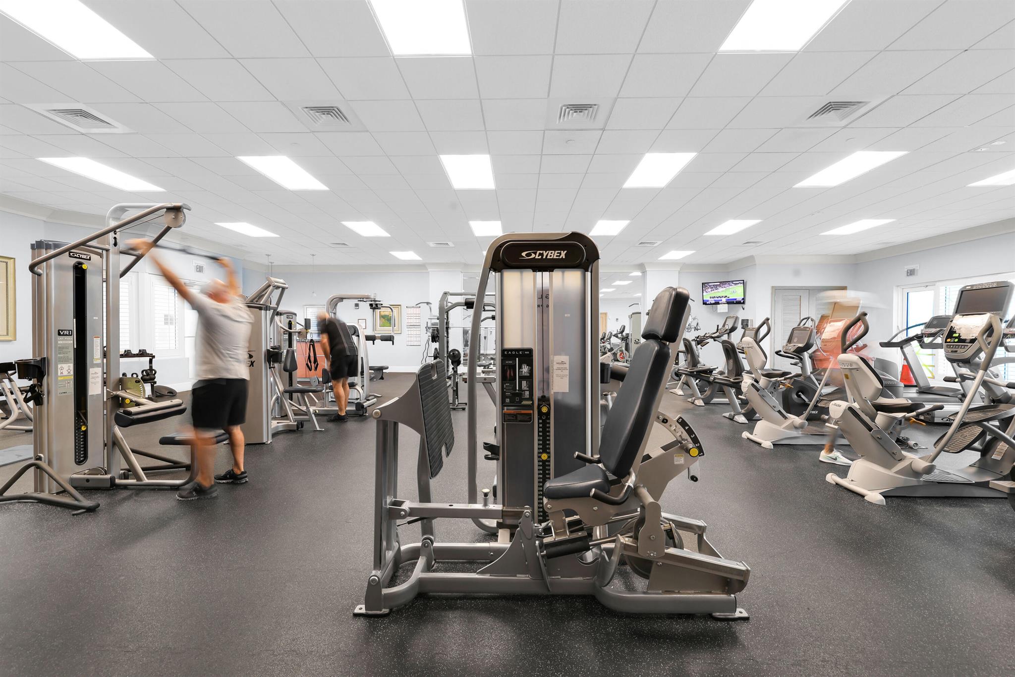 2650 Lake Shr Dr #1006 Riviera Beach, FL 33404