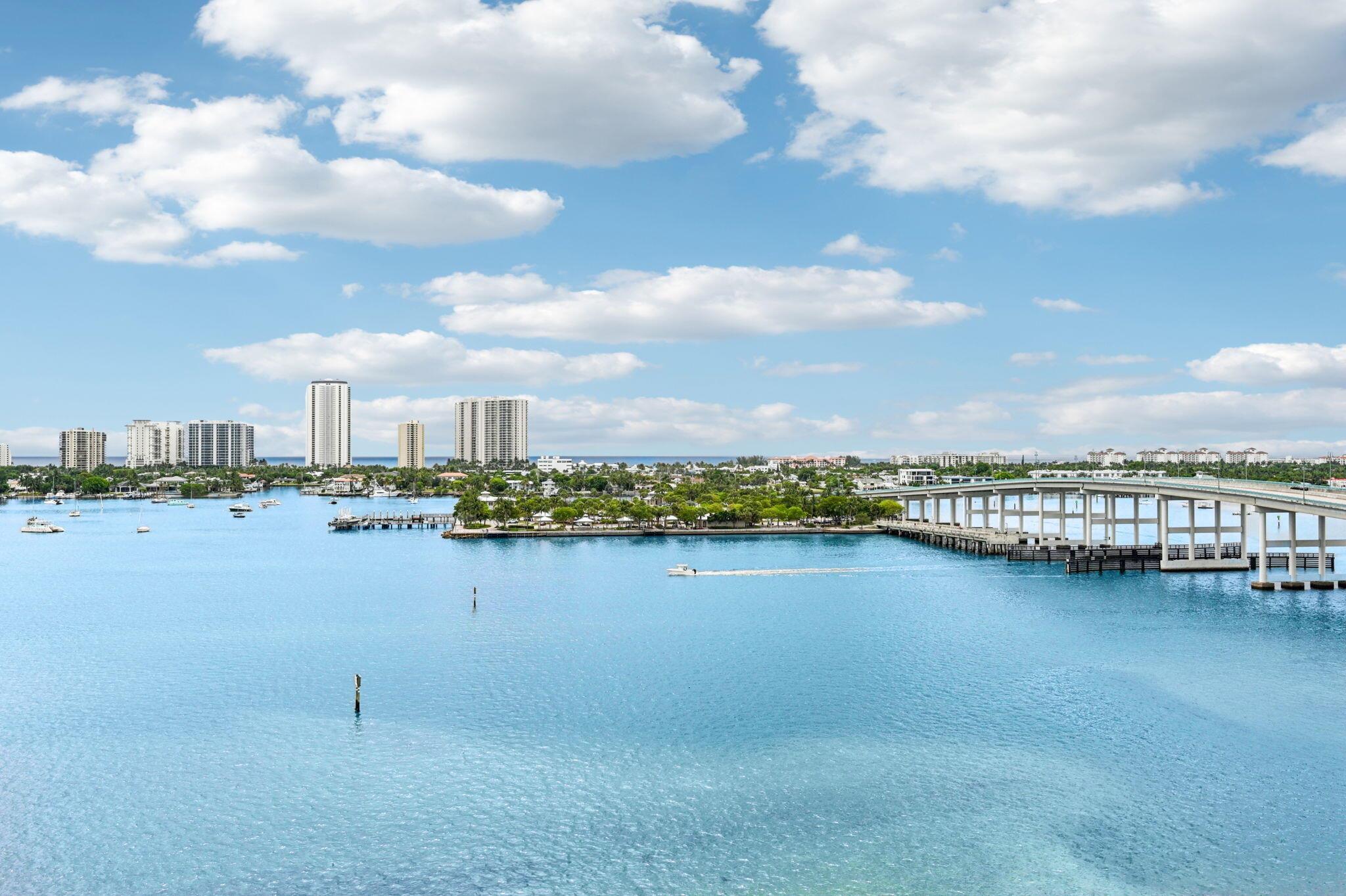 2650 Lake Shr Dr #1006 Riviera Beach, FL 33404