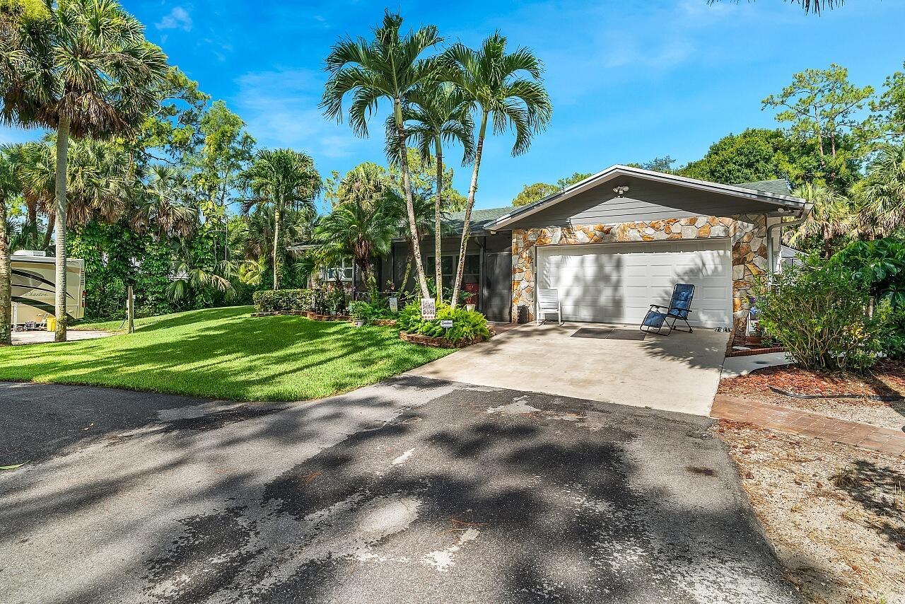 16783 96th Ter Jupiter, FL 33478