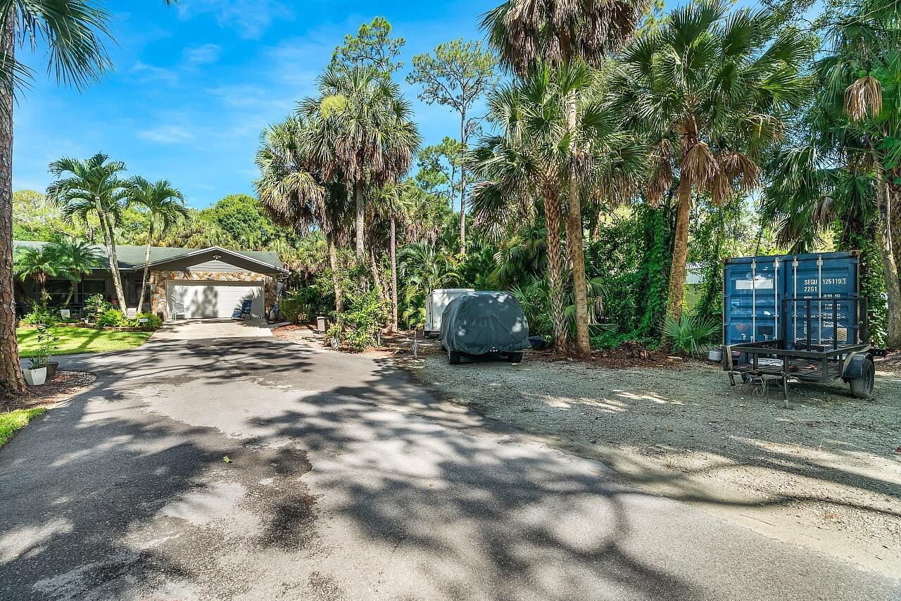 16783 96th Ter Jupiter, FL 33478