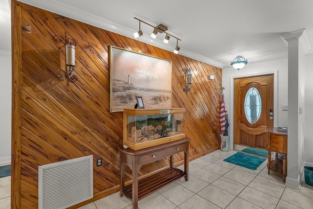 16783 96th Ter Jupiter, FL 33478