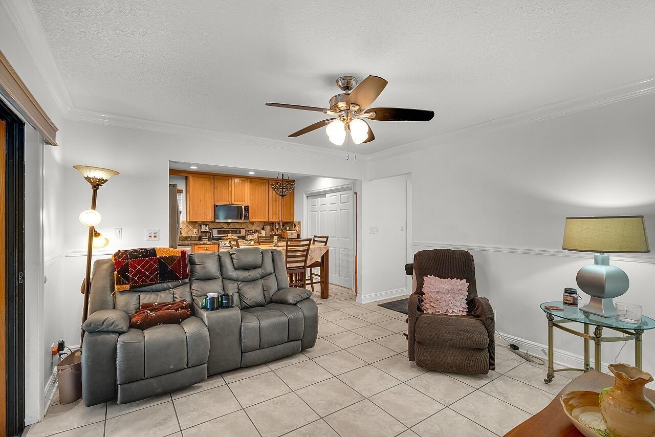 16783 96th Ter Jupiter, FL 33478