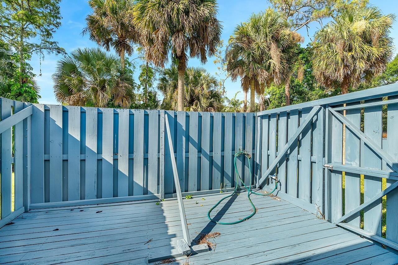 16783 96th Ter Jupiter, FL 33478