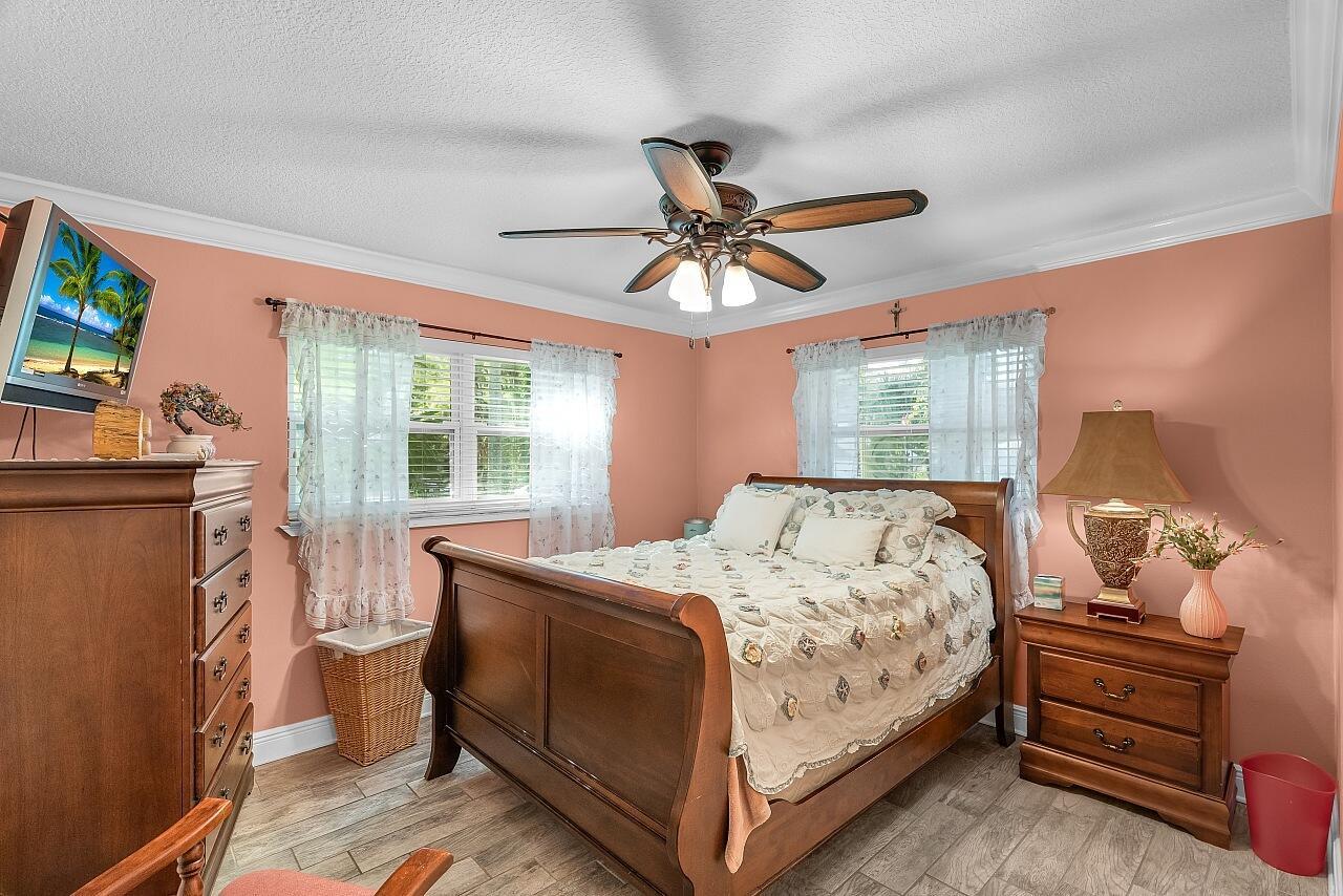 16783 96th Ter Jupiter, FL 33478