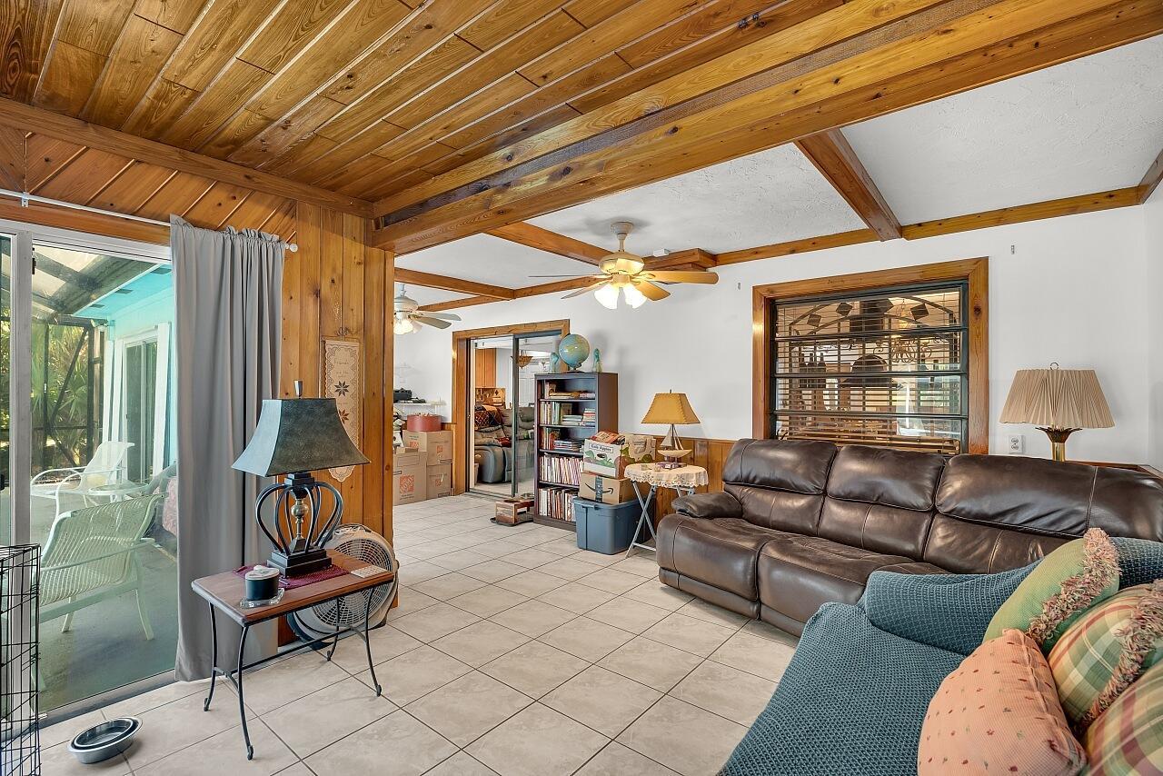 16783 96th Ter Jupiter, FL 33478