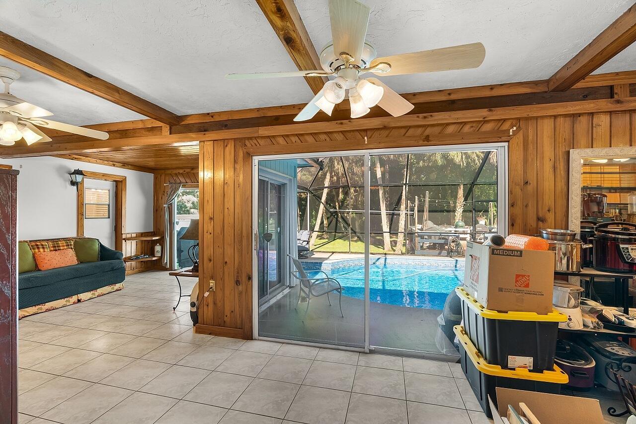 16783 96th Ter Jupiter, FL 33478