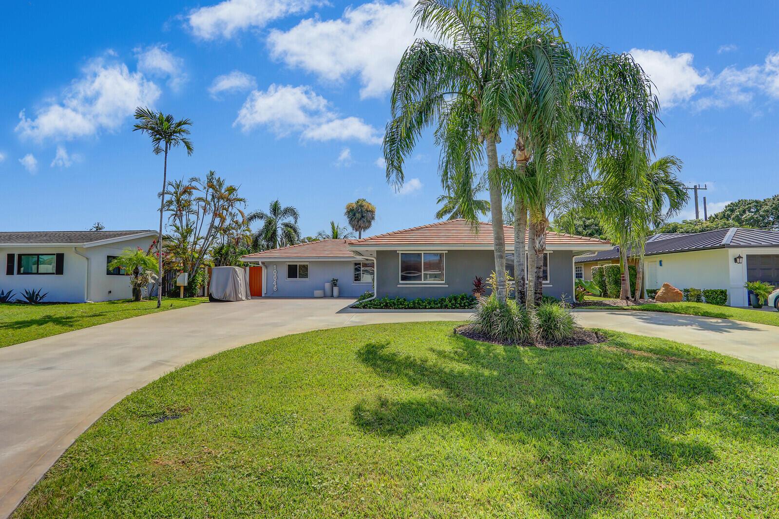 10046 Dahlia Ave