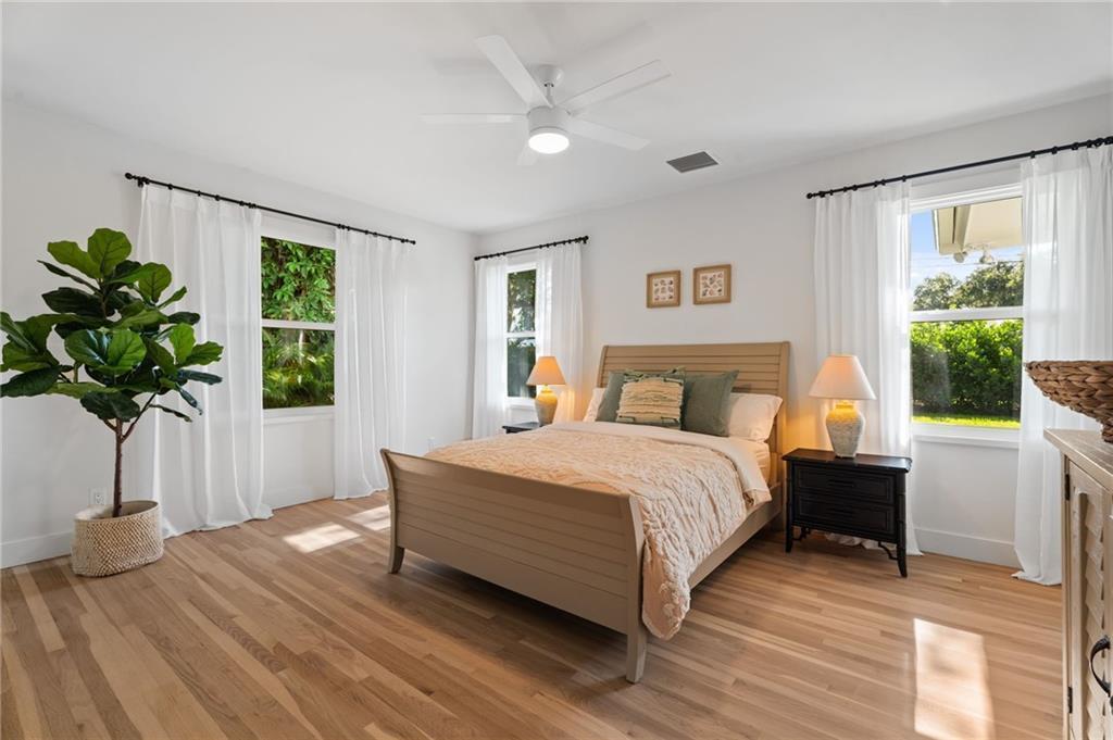 4120 Indian Riv Dr Vero Beach, FL 32963