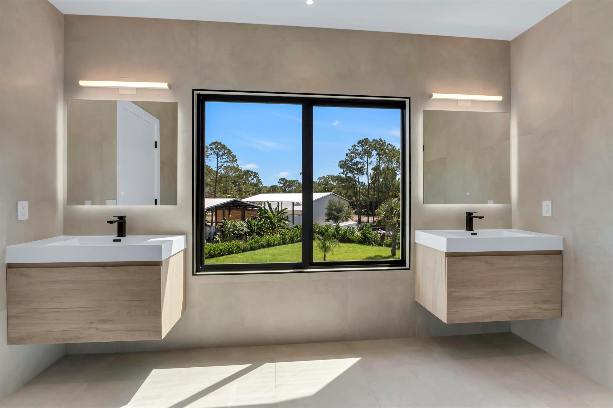 13613 157th Ct Jupiter, FL 33478